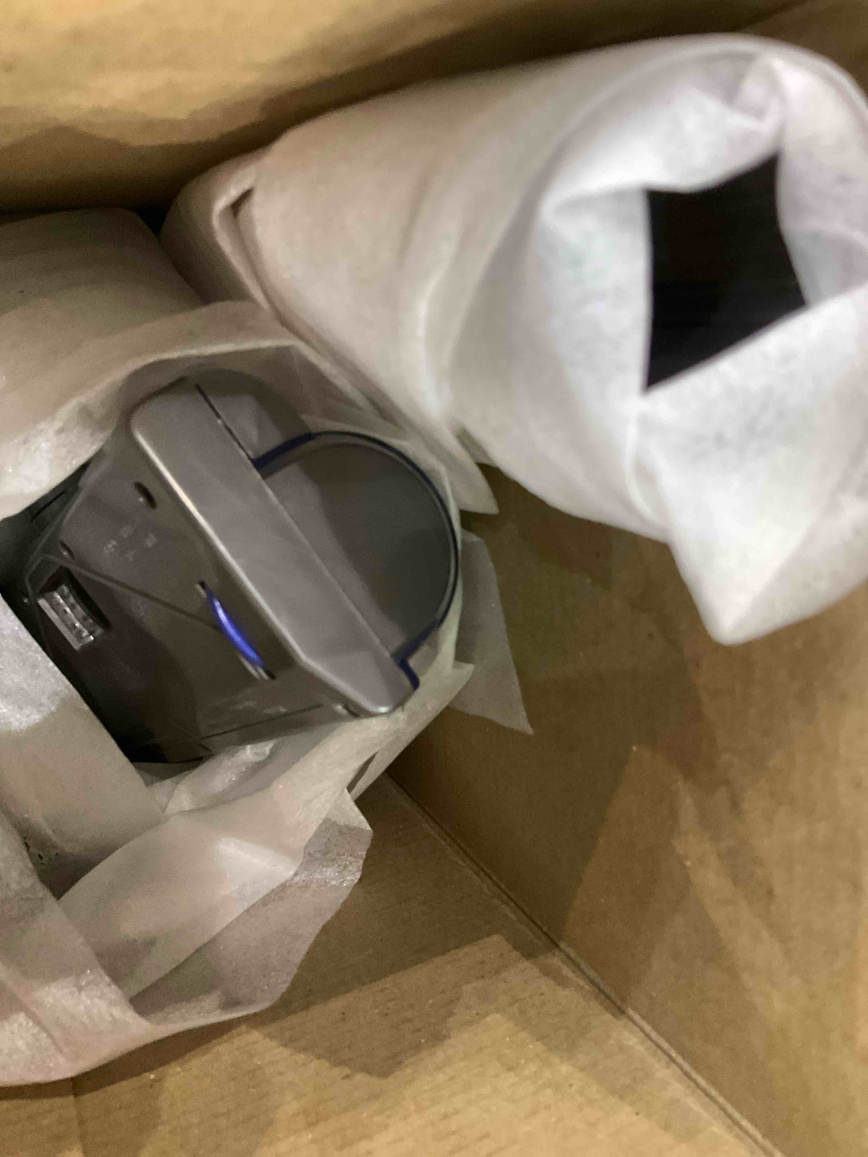 https://s3.amazonaws.com/lotting-images-prod/BargainHunt/EXS01303327_1709914644775.jpeg