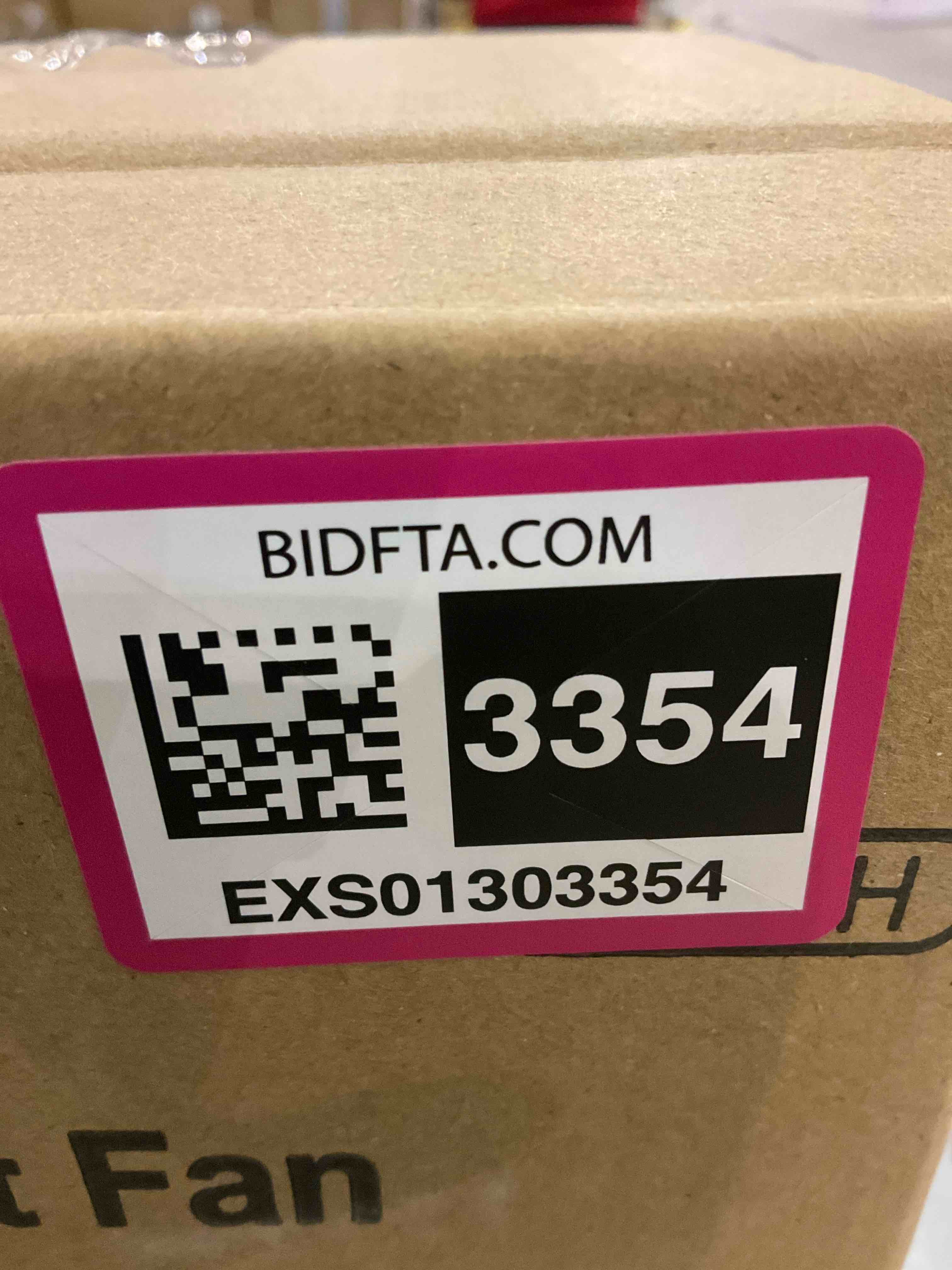 https://s3.amazonaws.com/lotting-images-prod/BargainHunt/EXS01303354_1709928759716.jpeg