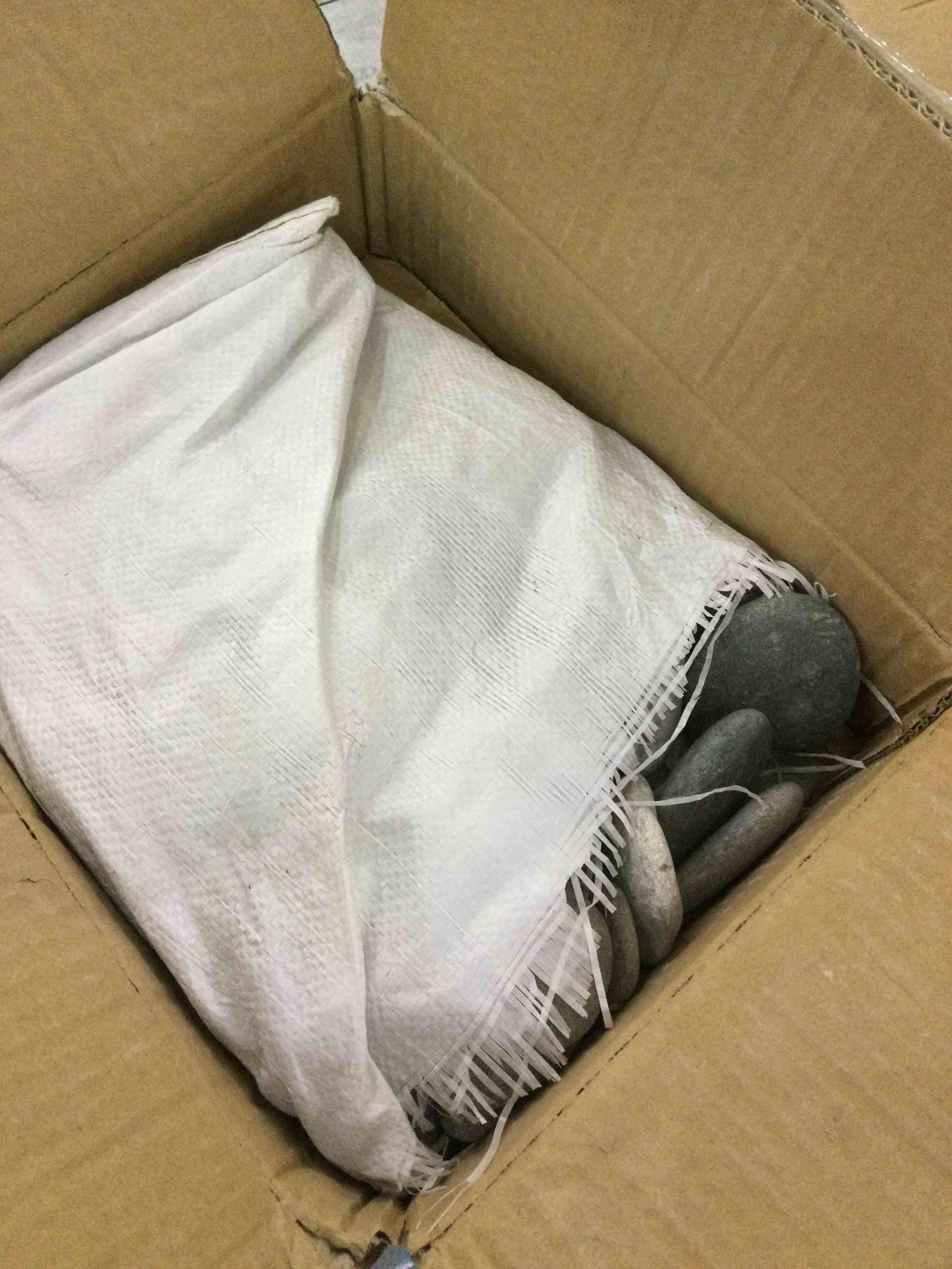 https://s3.amazonaws.com/lotting-images-prod/BargainHunt/EXS01303610_1710167825498.jpeg