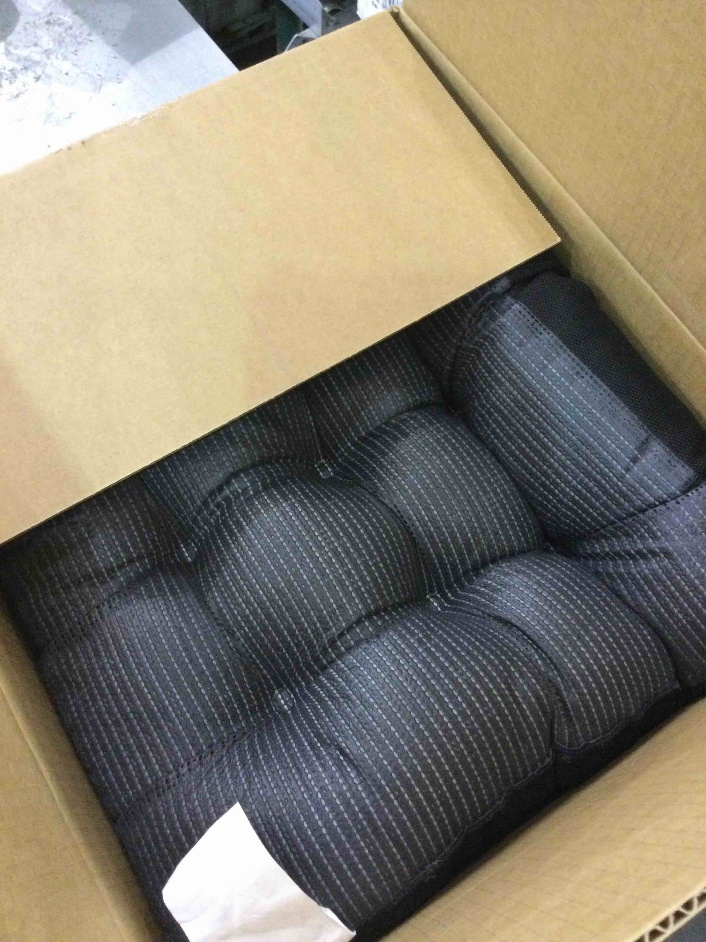 https://s3.amazonaws.com/lotting-images-prod/BargainHunt/EXS01303750_1710337987068.jpeg