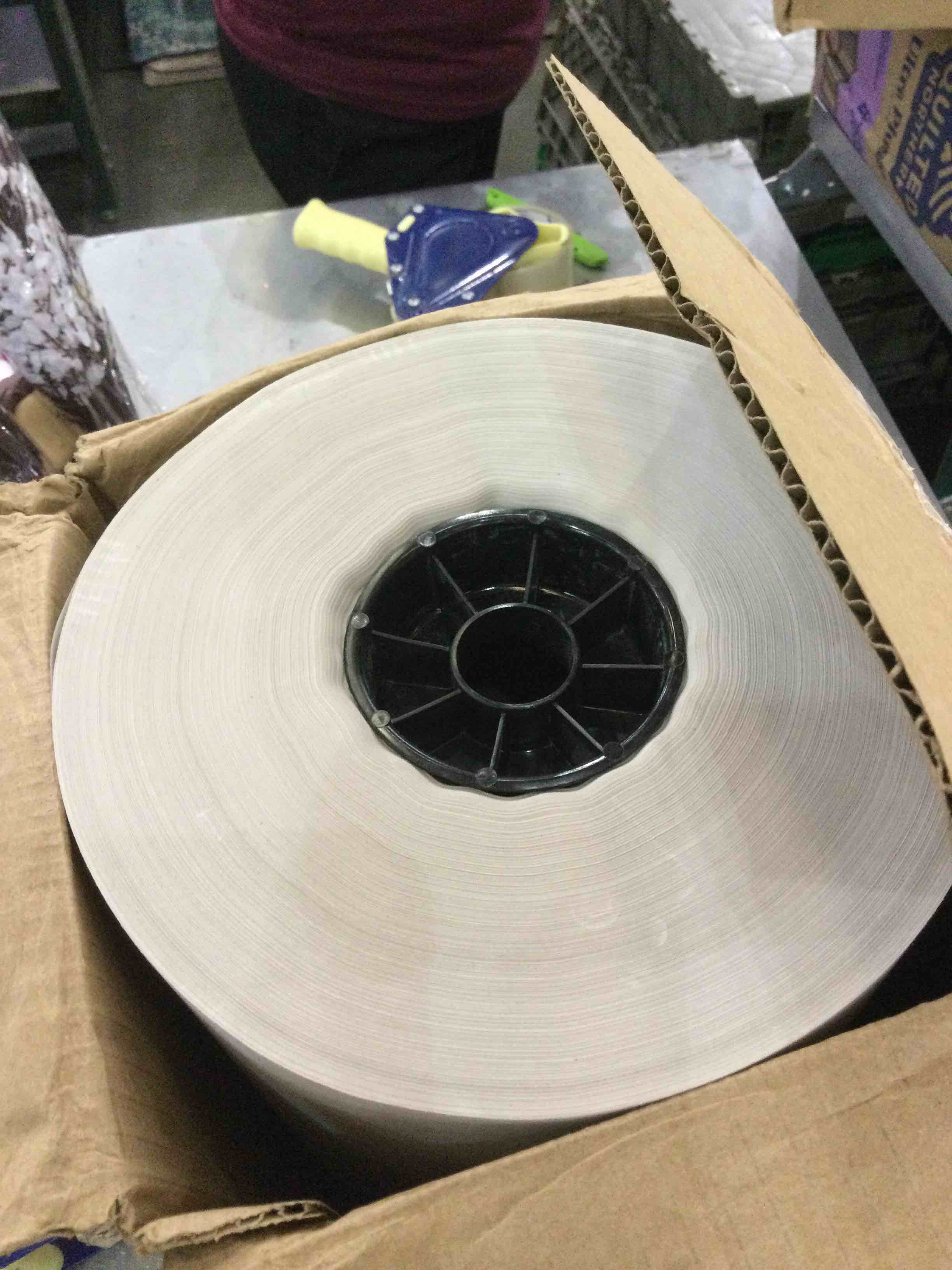 https://s3.amazonaws.com/lotting-images-prod/BargainHunt/EXS01303800_1710343461995.jpeg