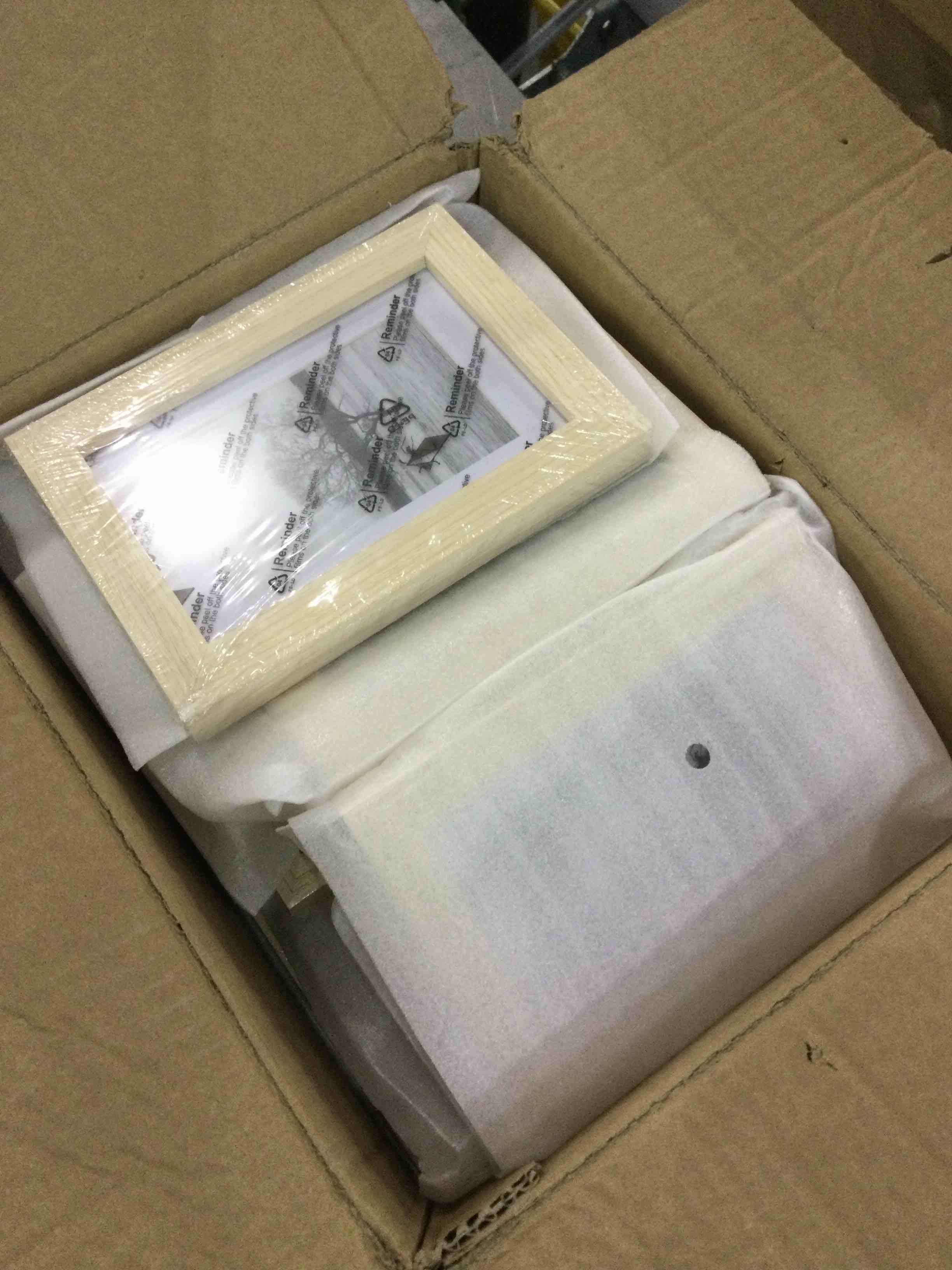 https://s3.amazonaws.com/lotting-images-prod/BargainHunt/EXS01303902_1710414807338.jpeg
