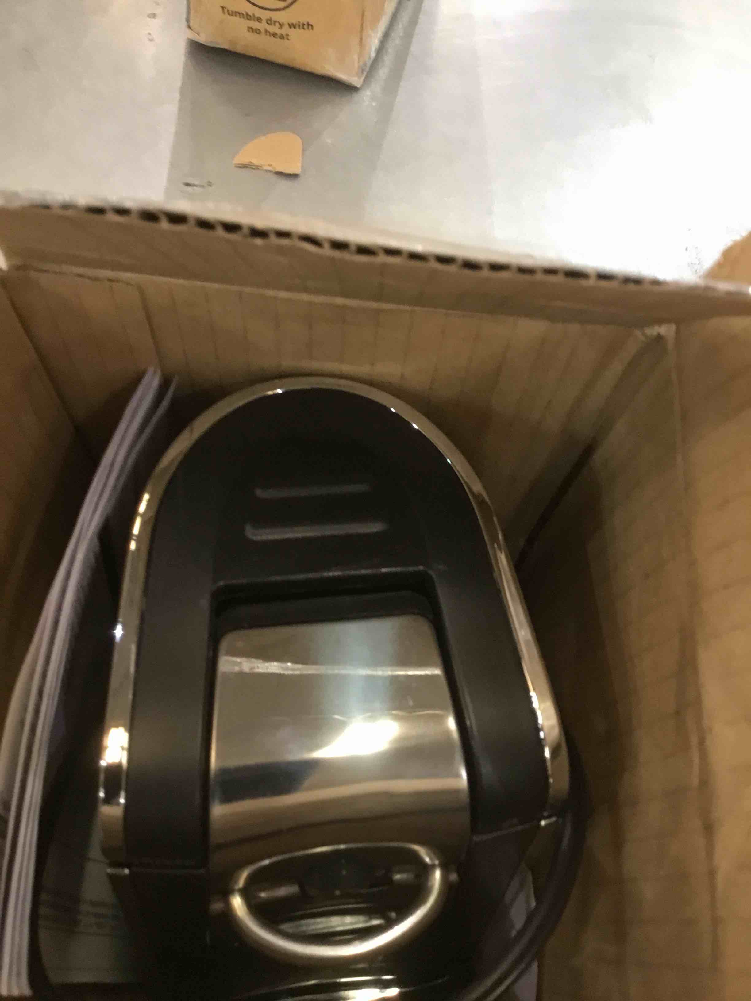 https://s3.amazonaws.com/lotting-images-prod/BargainHunt/EXS01304188_1710952885185.jpeg
