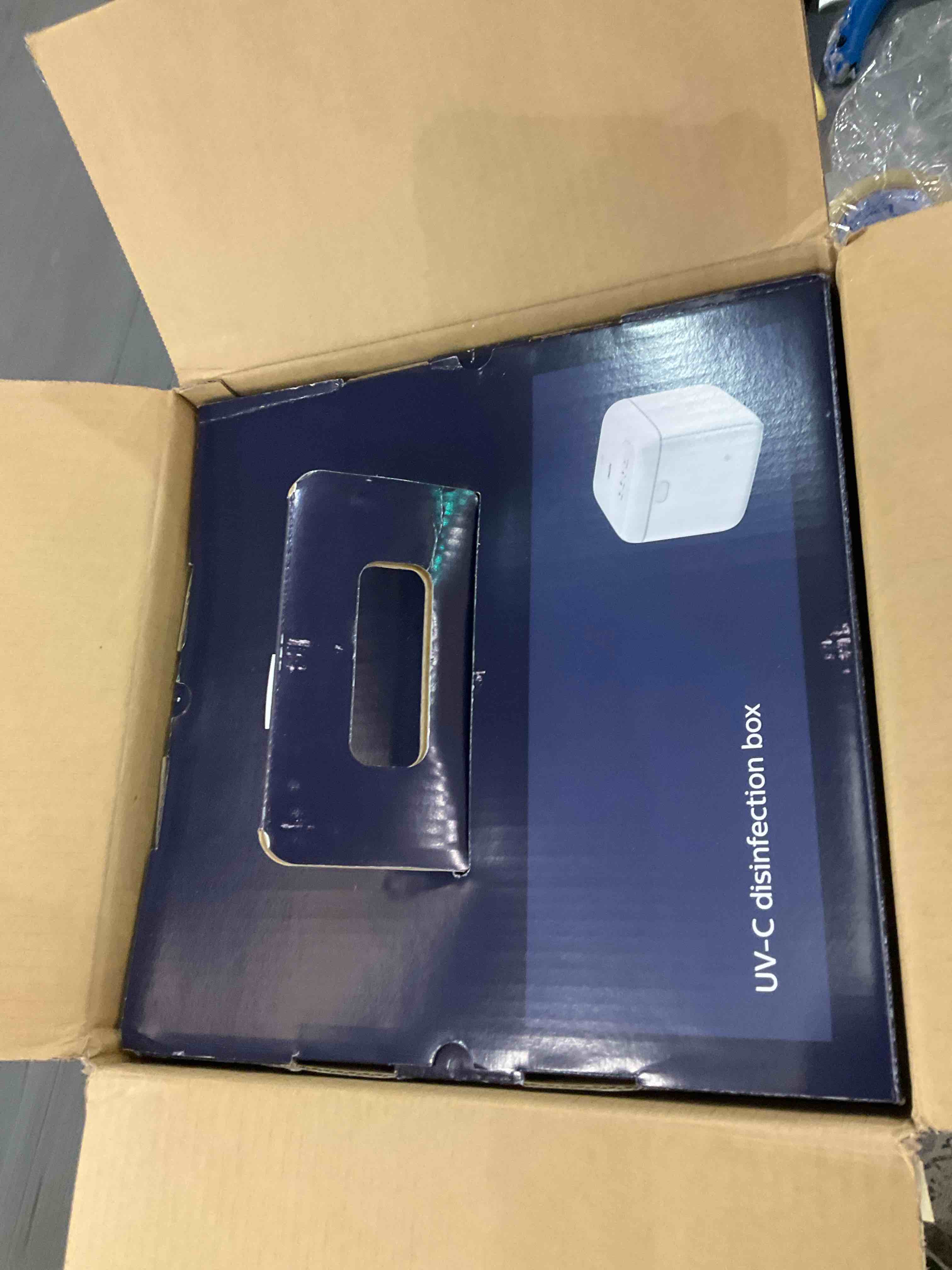 https://s3.amazonaws.com/lotting-images-prod/BargainHunt/EXS01304701_1709740311105.jpeg