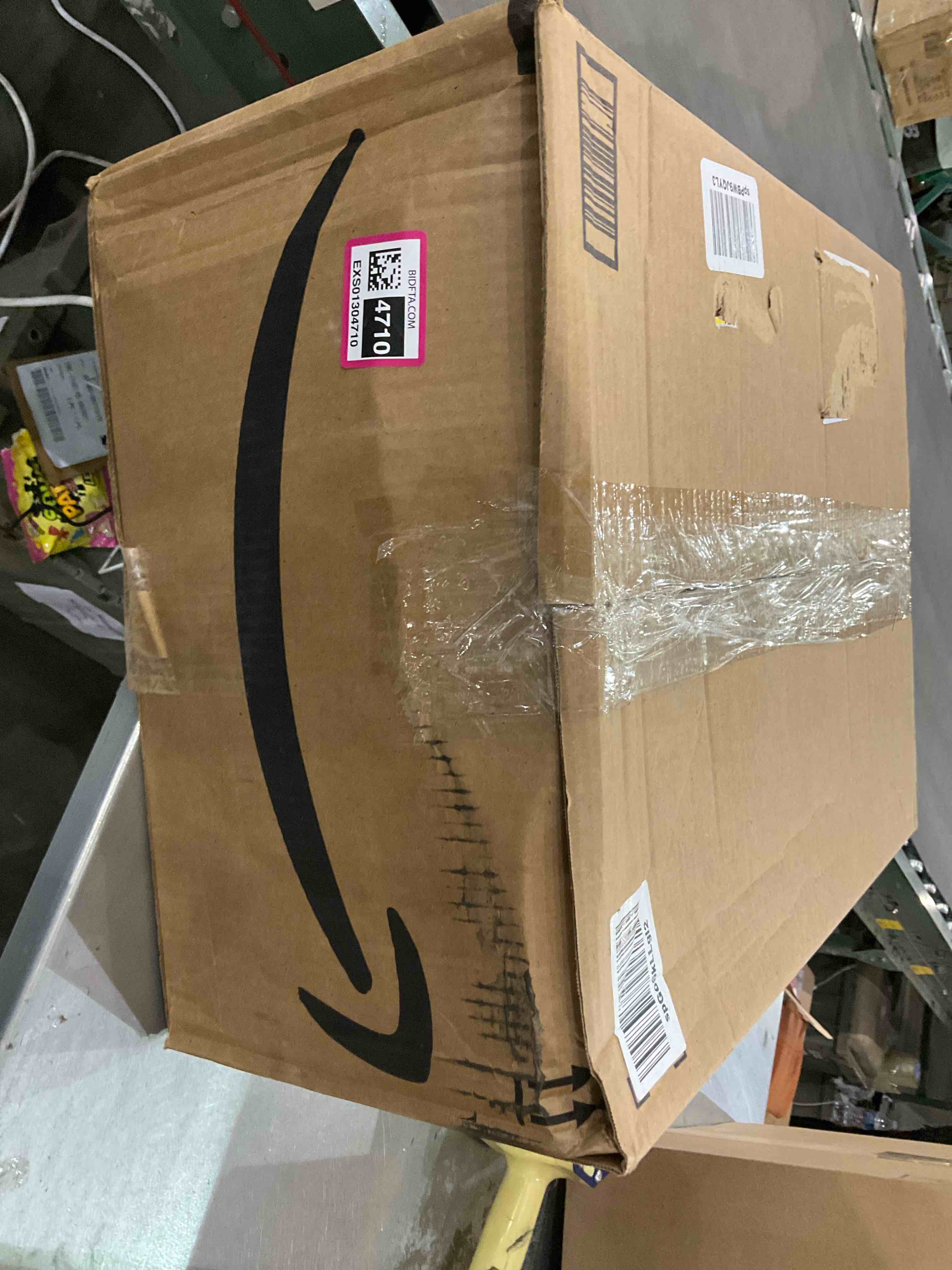 https://s3.amazonaws.com/lotting-images-prod/BargainHunt/EXS01304710_1709741299600.jpeg