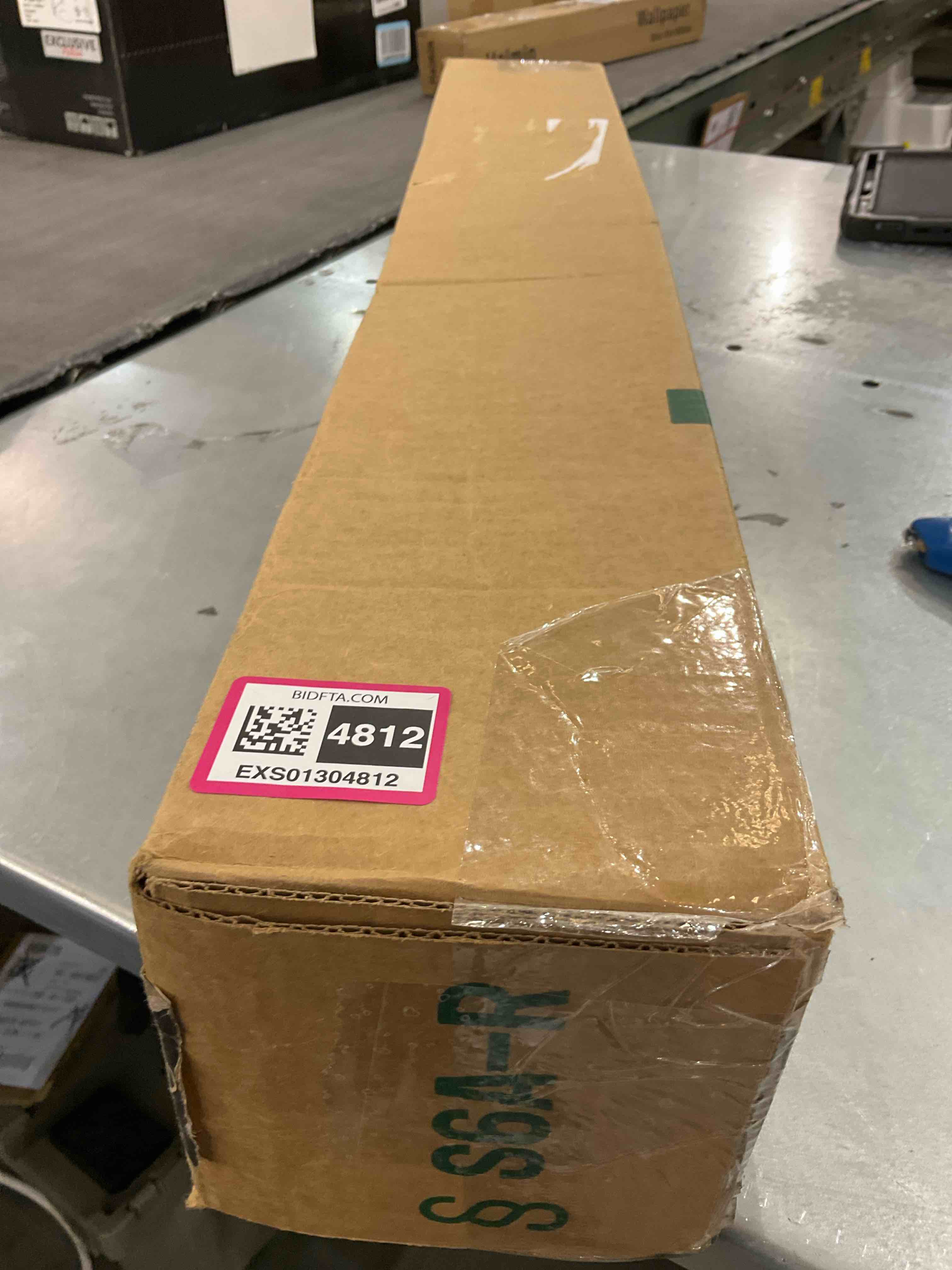 https://s3.amazonaws.com/lotting-images-prod/BargainHunt/EXS01304812_1709824592067.jpeg