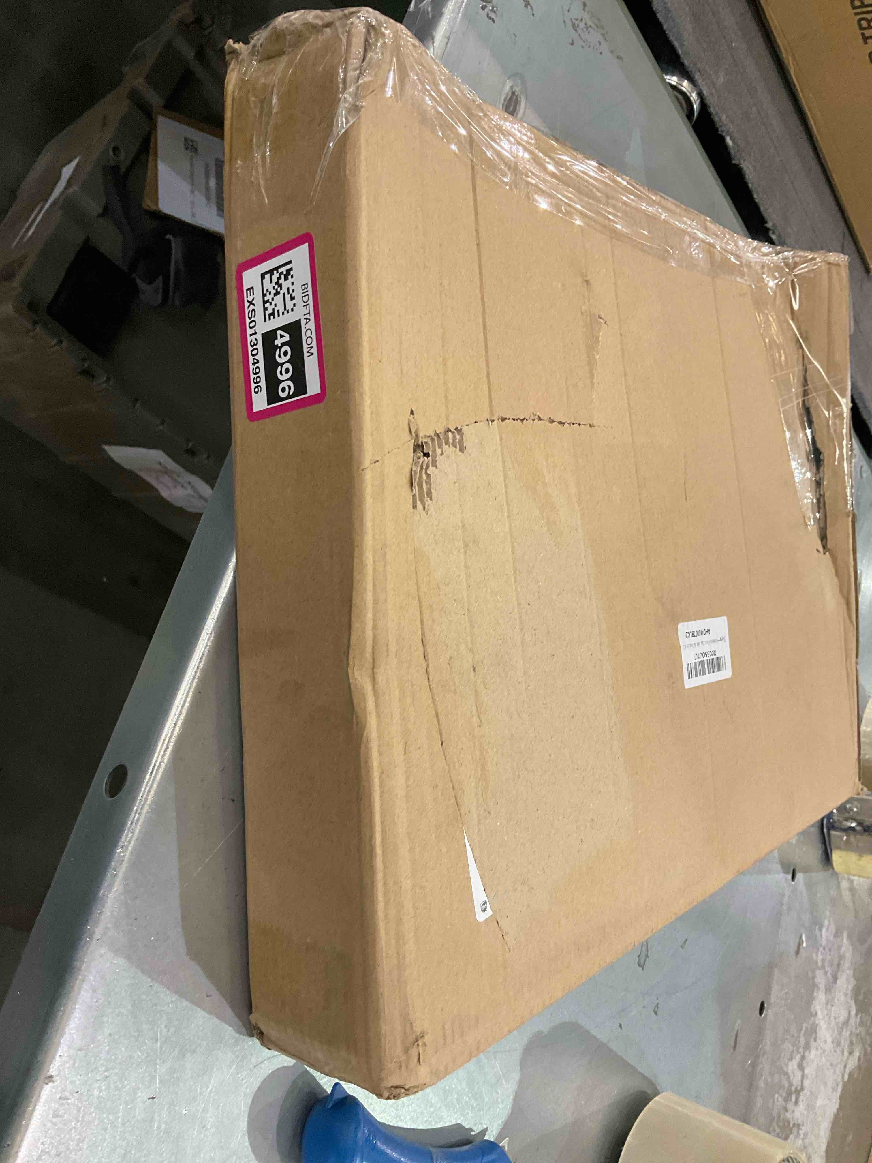 https://s3.amazonaws.com/lotting-images-prod/BargainHunt/EXS01304996_1709919756858.jpeg