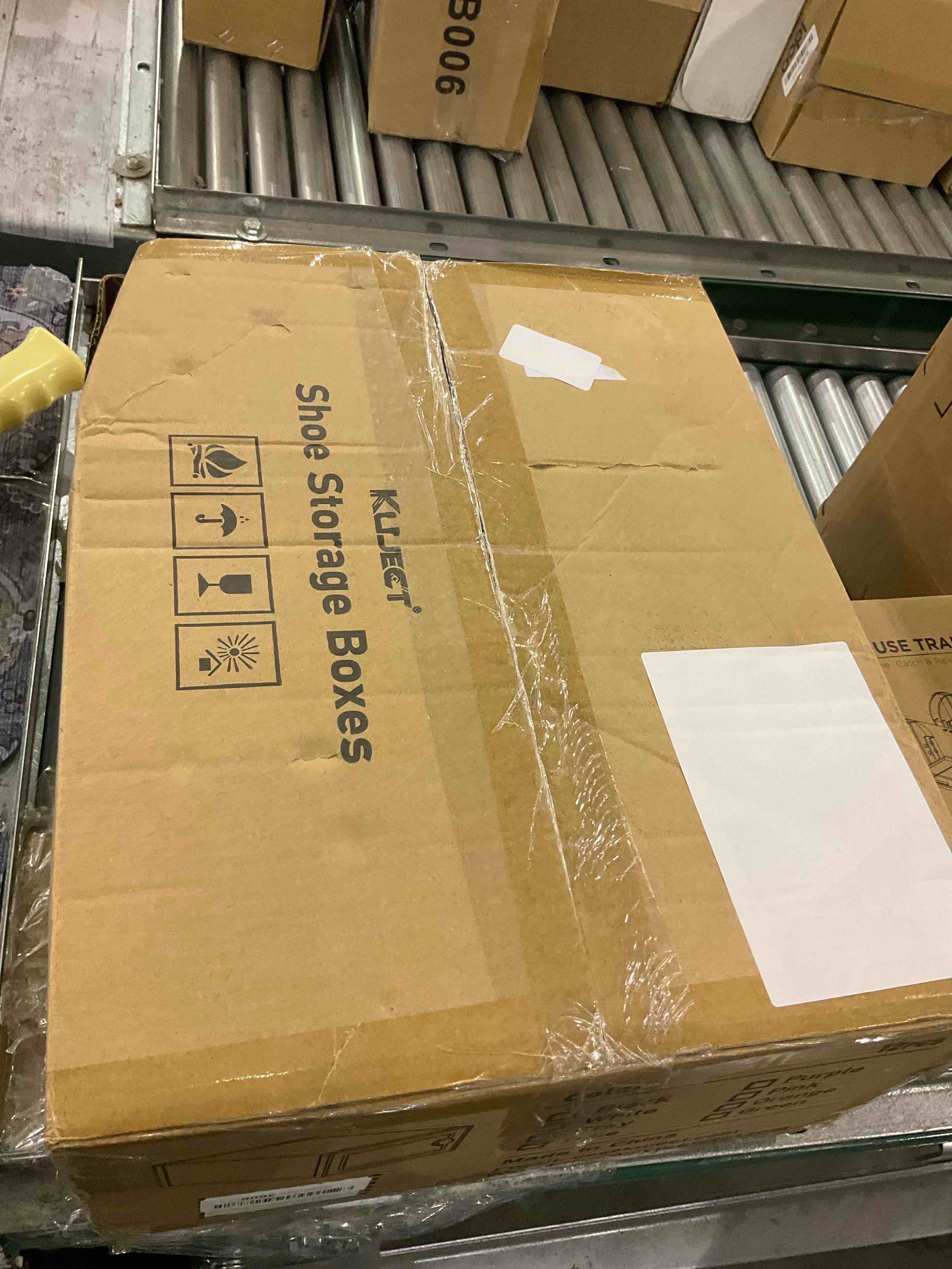 https://s3.amazonaws.com/lotting-images-prod/BargainHunt/EXS01305168_1709904052036.jpeg