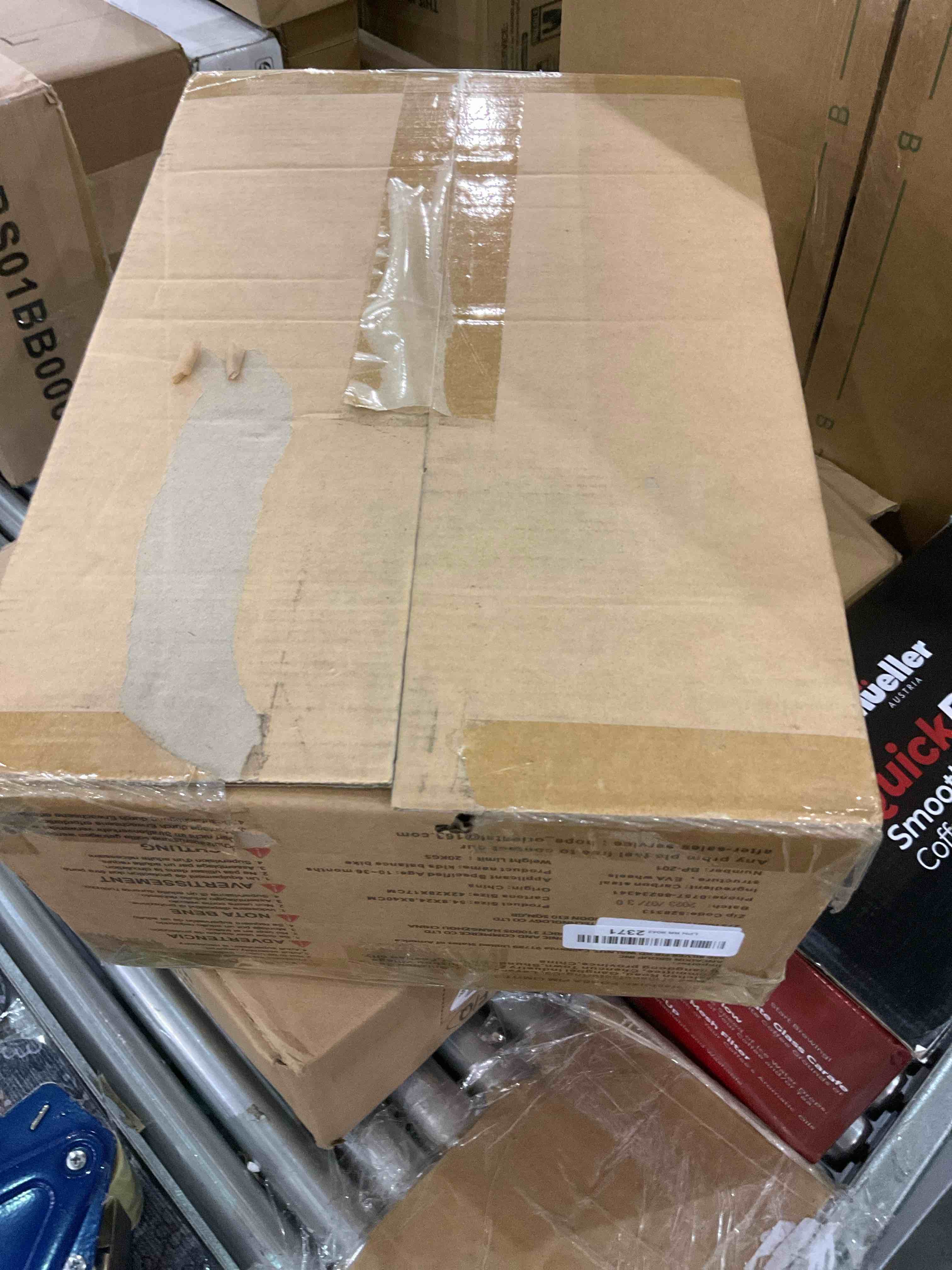 https://s3.amazonaws.com/lotting-images-prod/BargainHunt/EXS01305222_1710157823597.jpeg