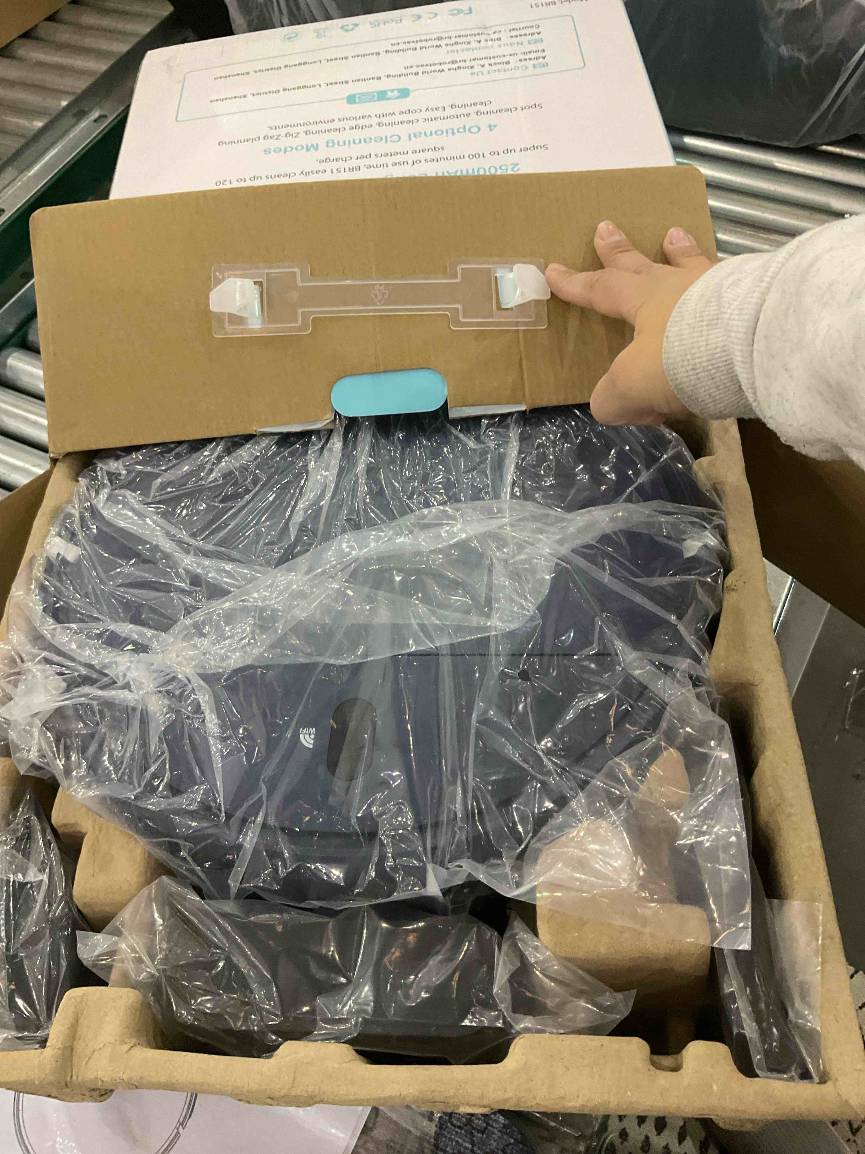 https://s3.amazonaws.com/lotting-images-prod/BargainHunt/EXS01305244_1710164461996.jpeg