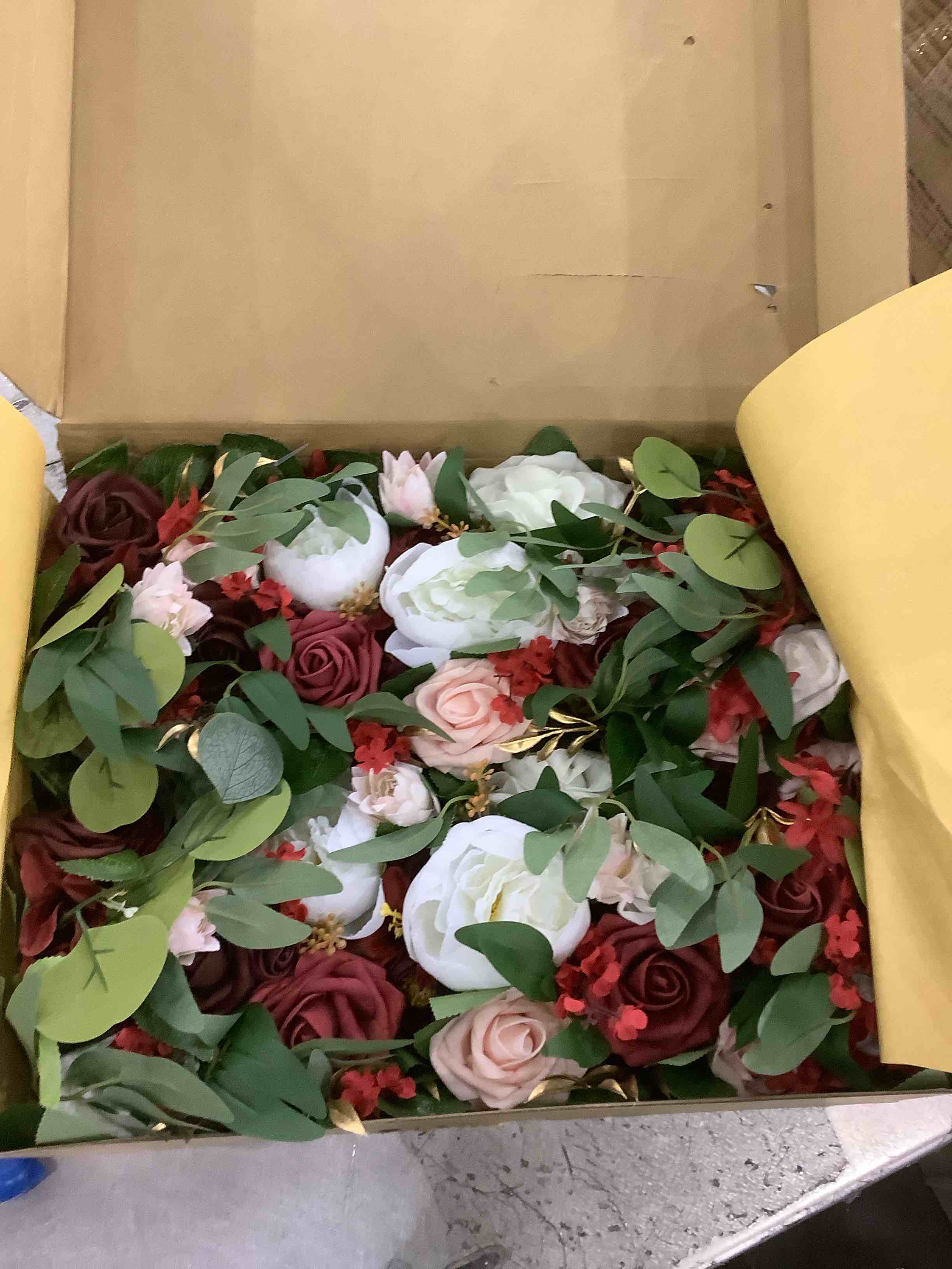 https://s3.amazonaws.com/lotting-images-prod/BargainHunt/EXS01306331_1709908007470.jpeg