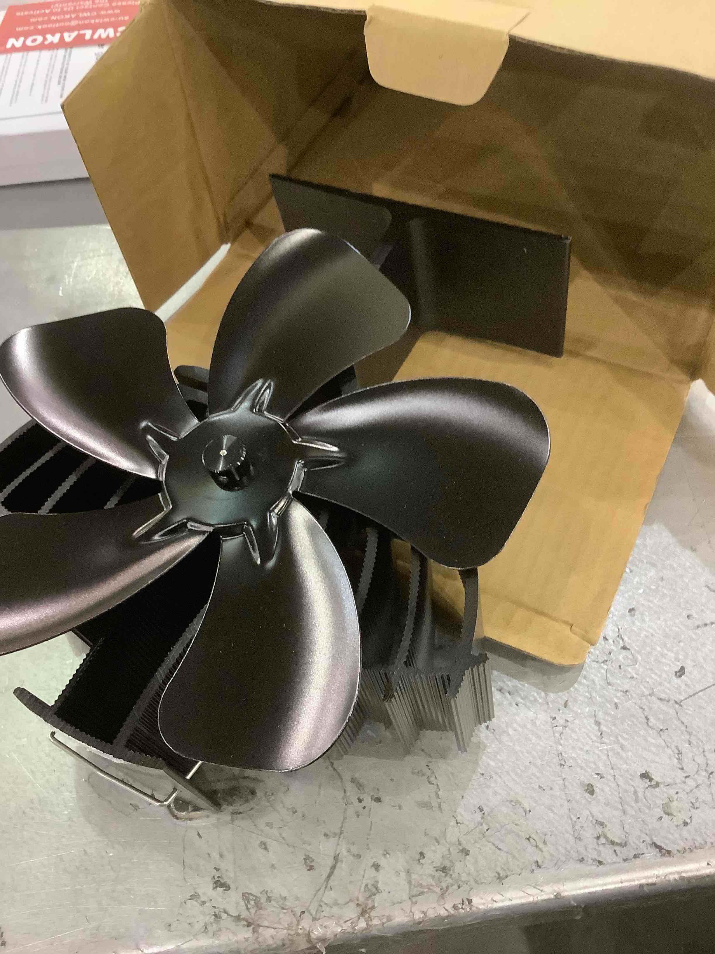 https://s3.amazonaws.com/lotting-images-prod/BargainHunt/EXS01306334_1709908164110.jpeg