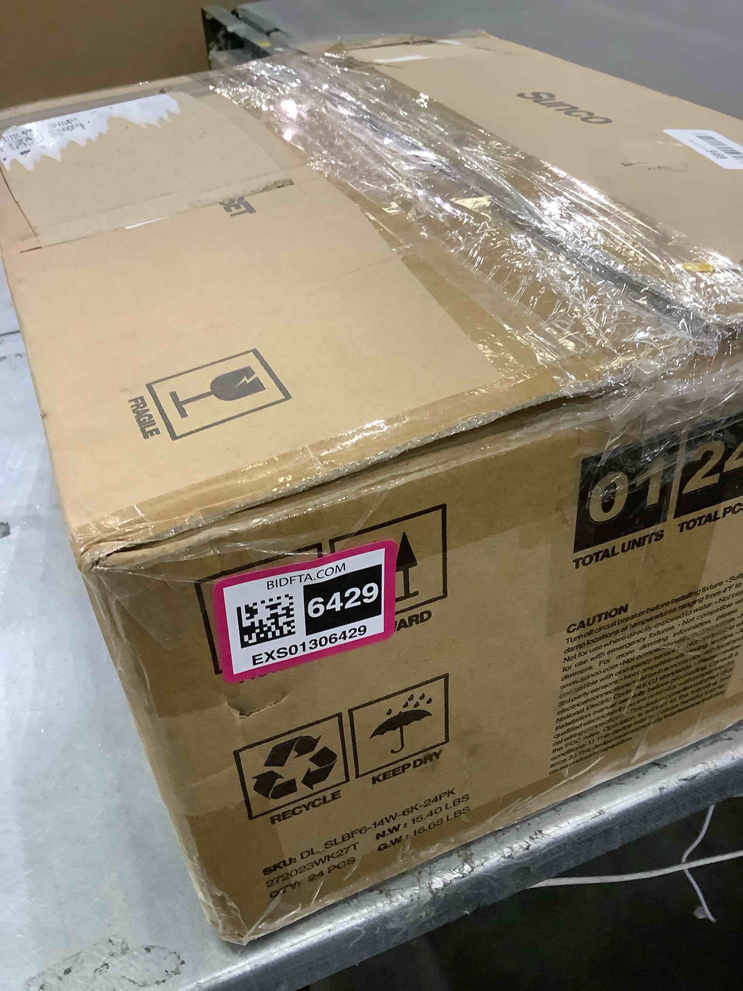 https://s3.amazonaws.com/lotting-images-prod/BargainHunt/EXS01306429_1709919523956.jpeg