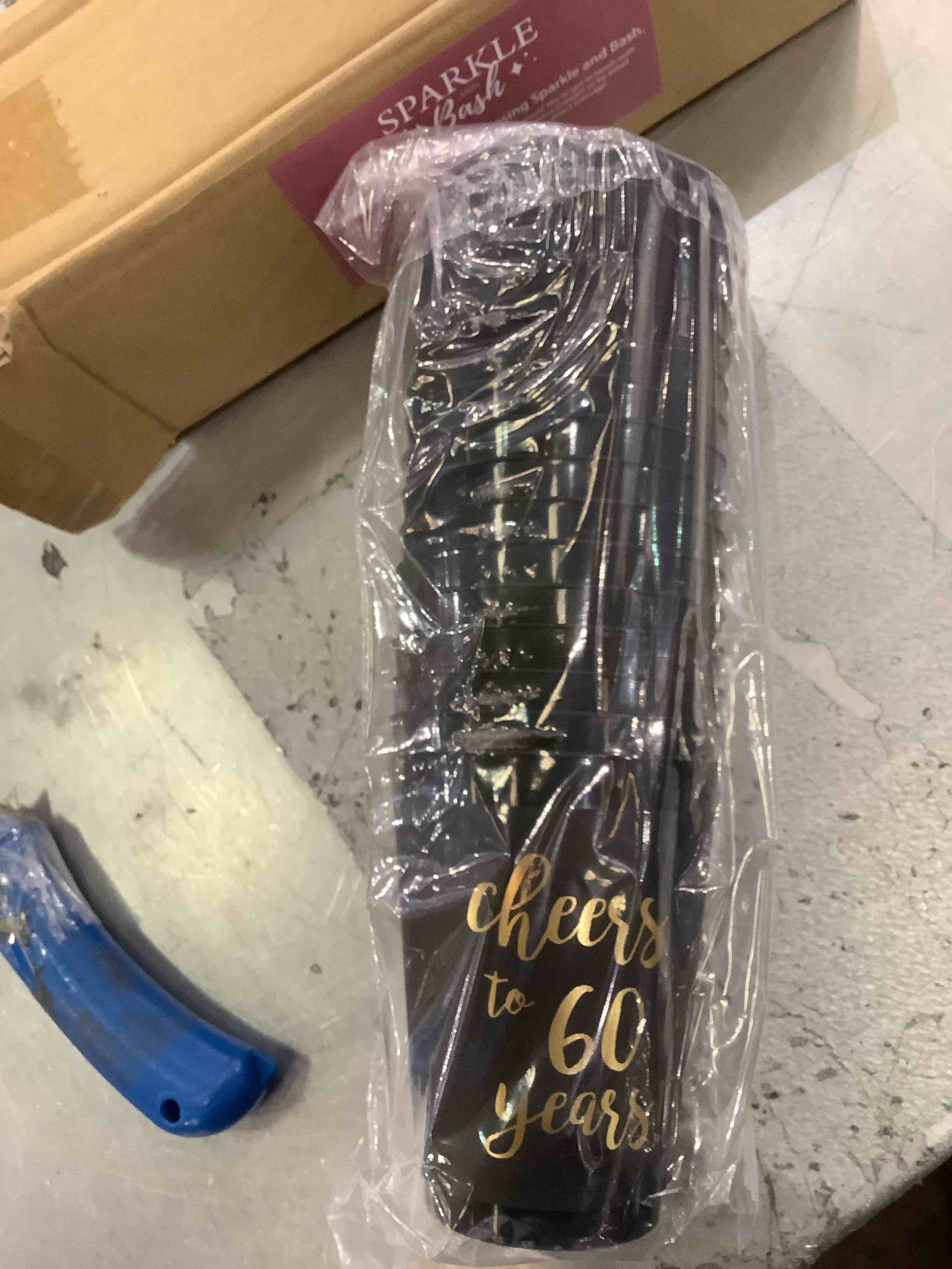 https://s3.amazonaws.com/lotting-images-prod/BargainHunt/EXS01306485_1709925766619.jpeg