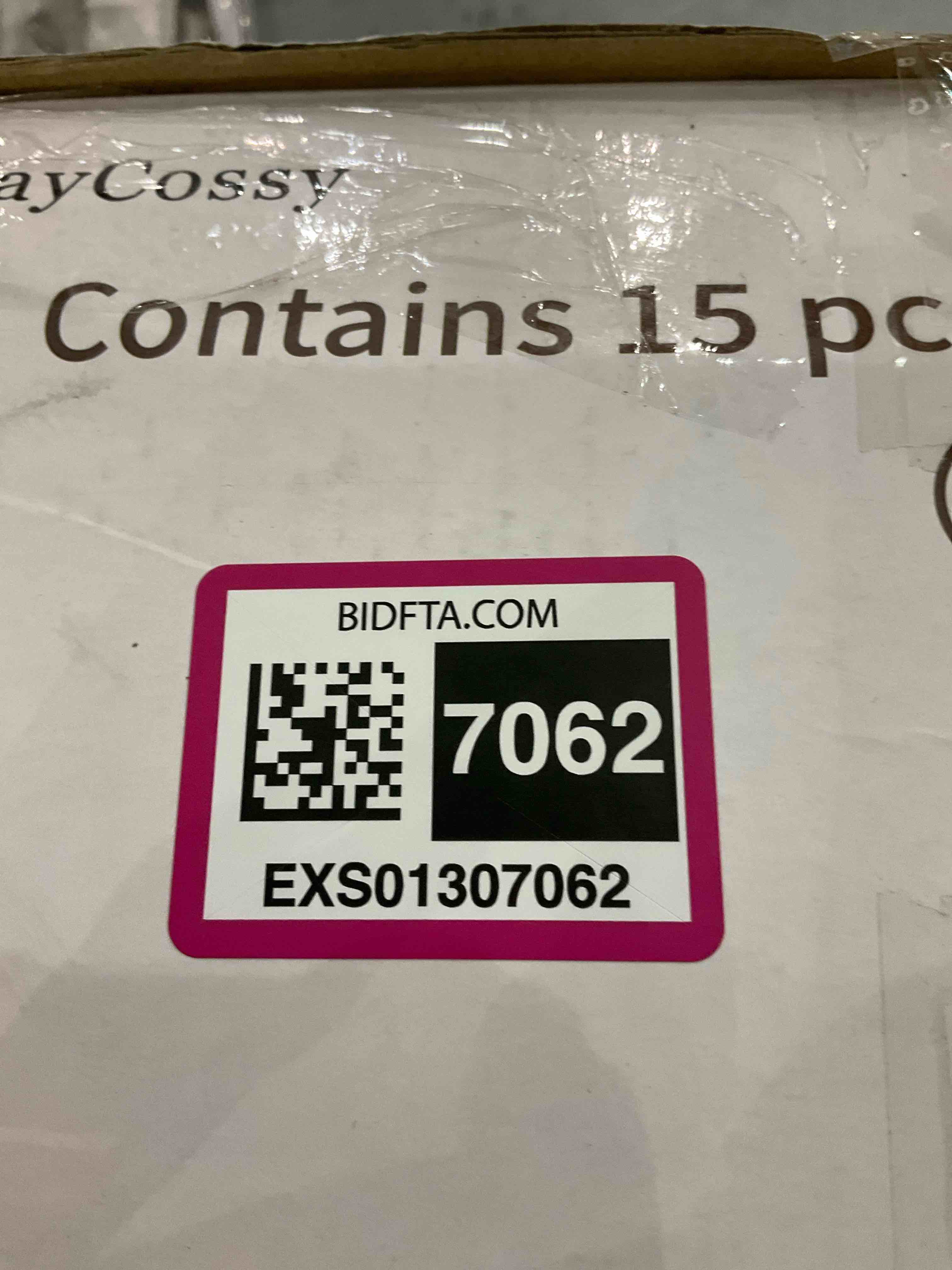 https://s3.amazonaws.com/lotting-images-prod/BargainHunt/EXS01307062_1711460513067.jpeg