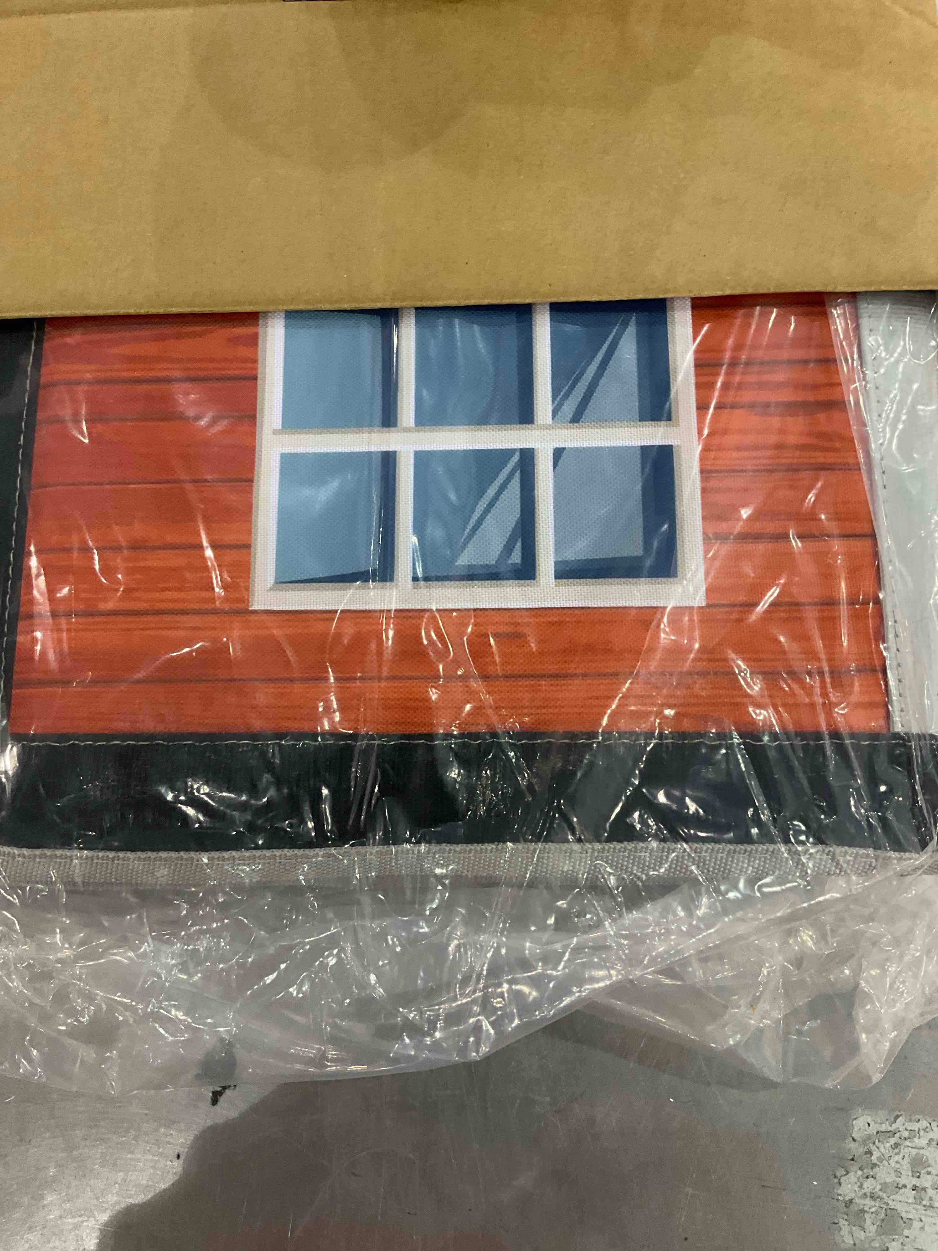 https://s3.amazonaws.com/lotting-images-prod/BargainHunt/EXS01307064_1711460725422.jpeg