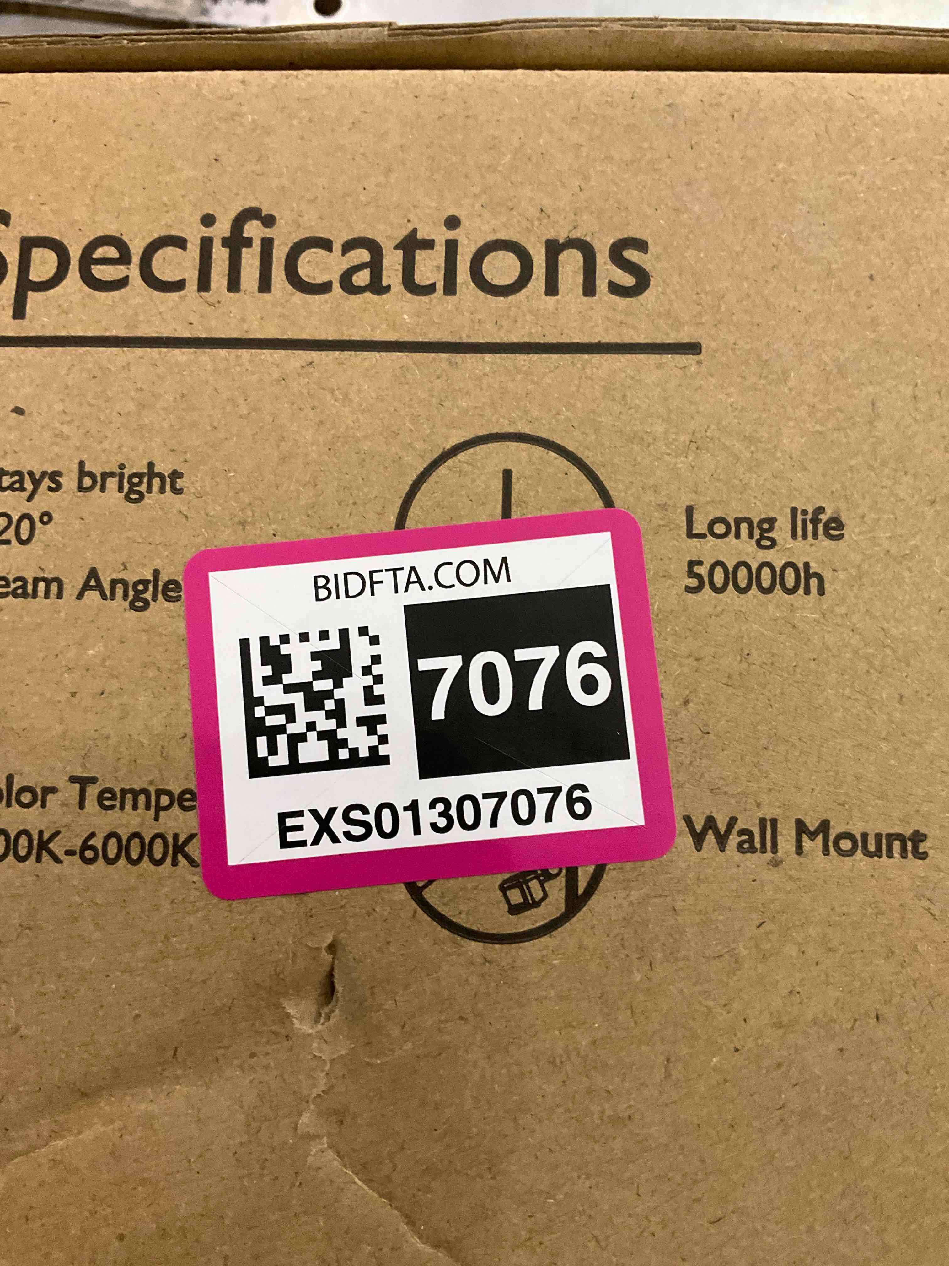 https://s3.amazonaws.com/lotting-images-prod/BargainHunt/EXS01307076_1711462319524.jpeg