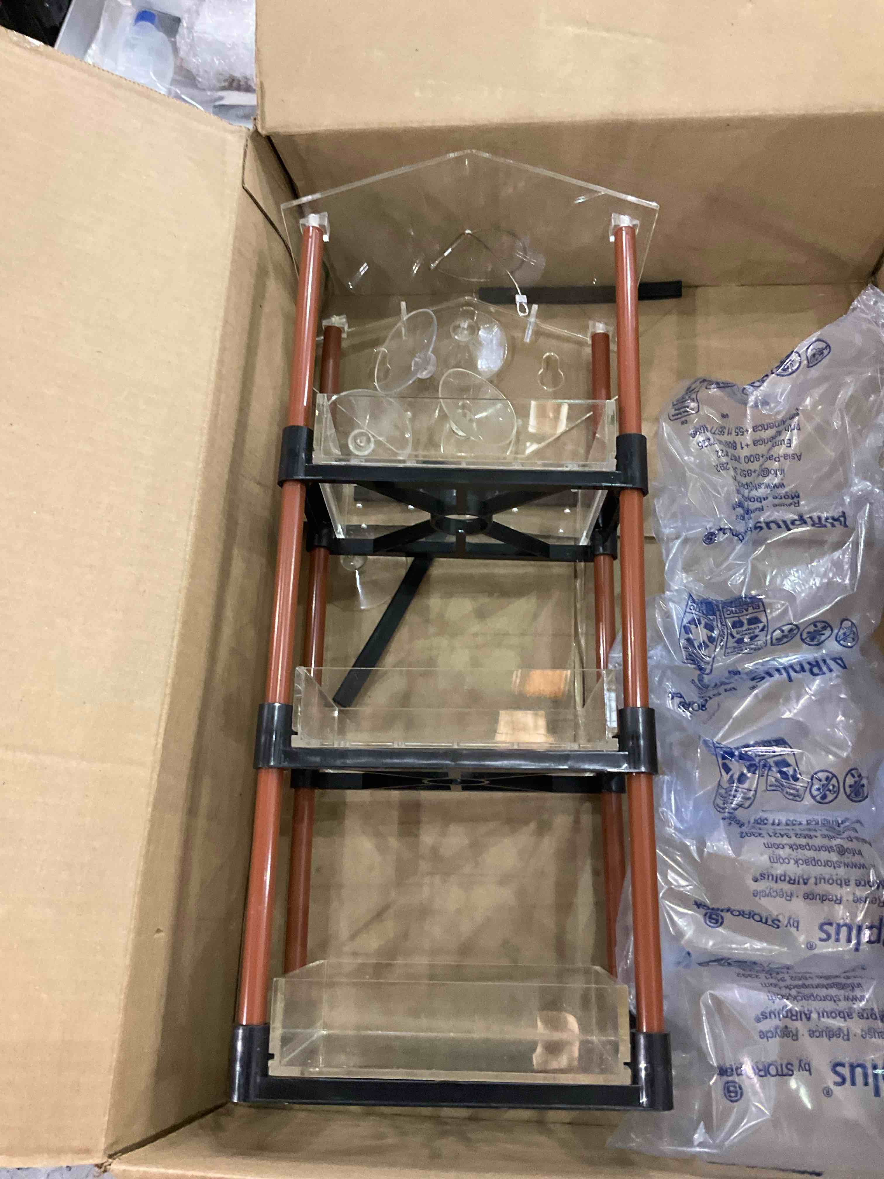https://s3.amazonaws.com/lotting-images-prod/BargainHunt/EXS01307157_1711474542440.jpeg