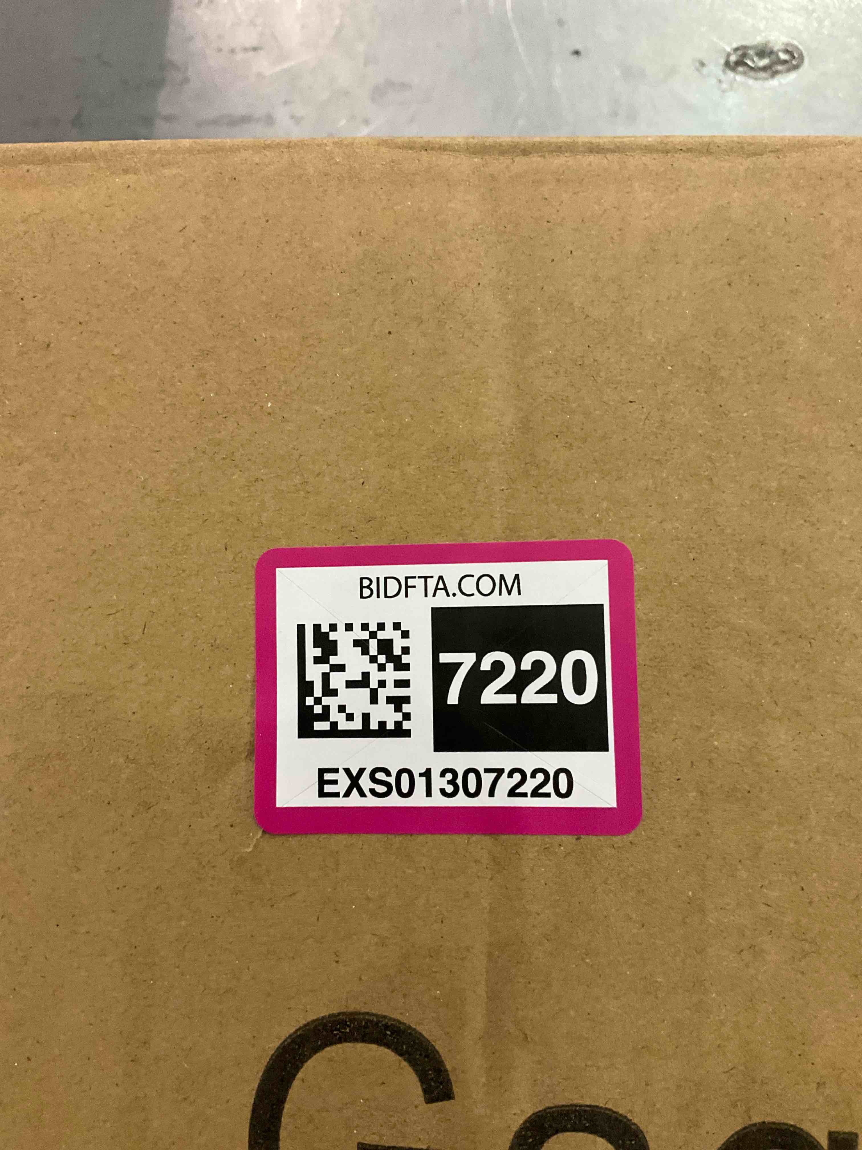 https://s3.amazonaws.com/lotting-images-prod/BargainHunt/EXS01307220_1711543680297.jpeg