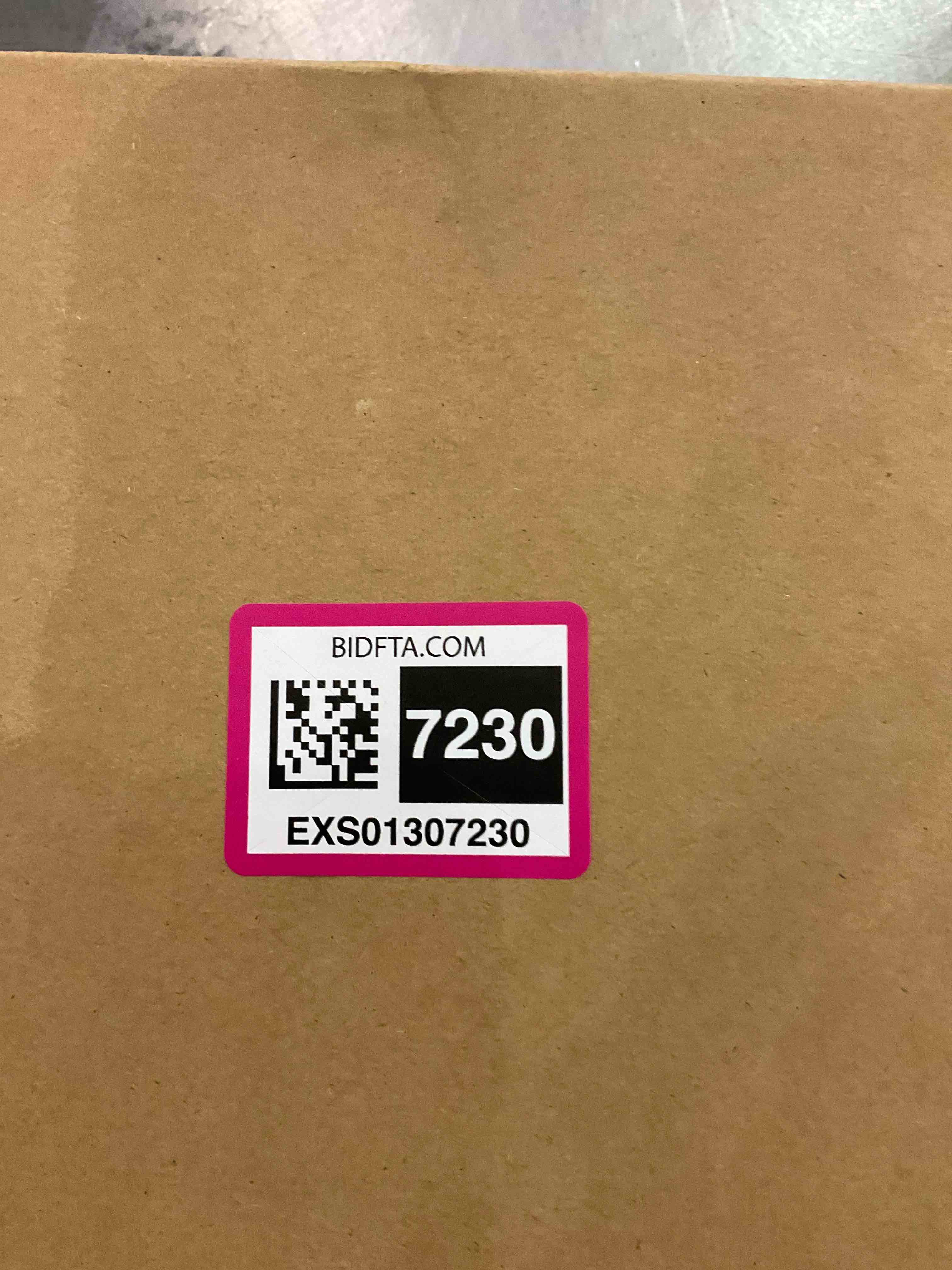 https://s3.amazonaws.com/lotting-images-prod/BargainHunt/EXS01307230_1711546990286.jpeg