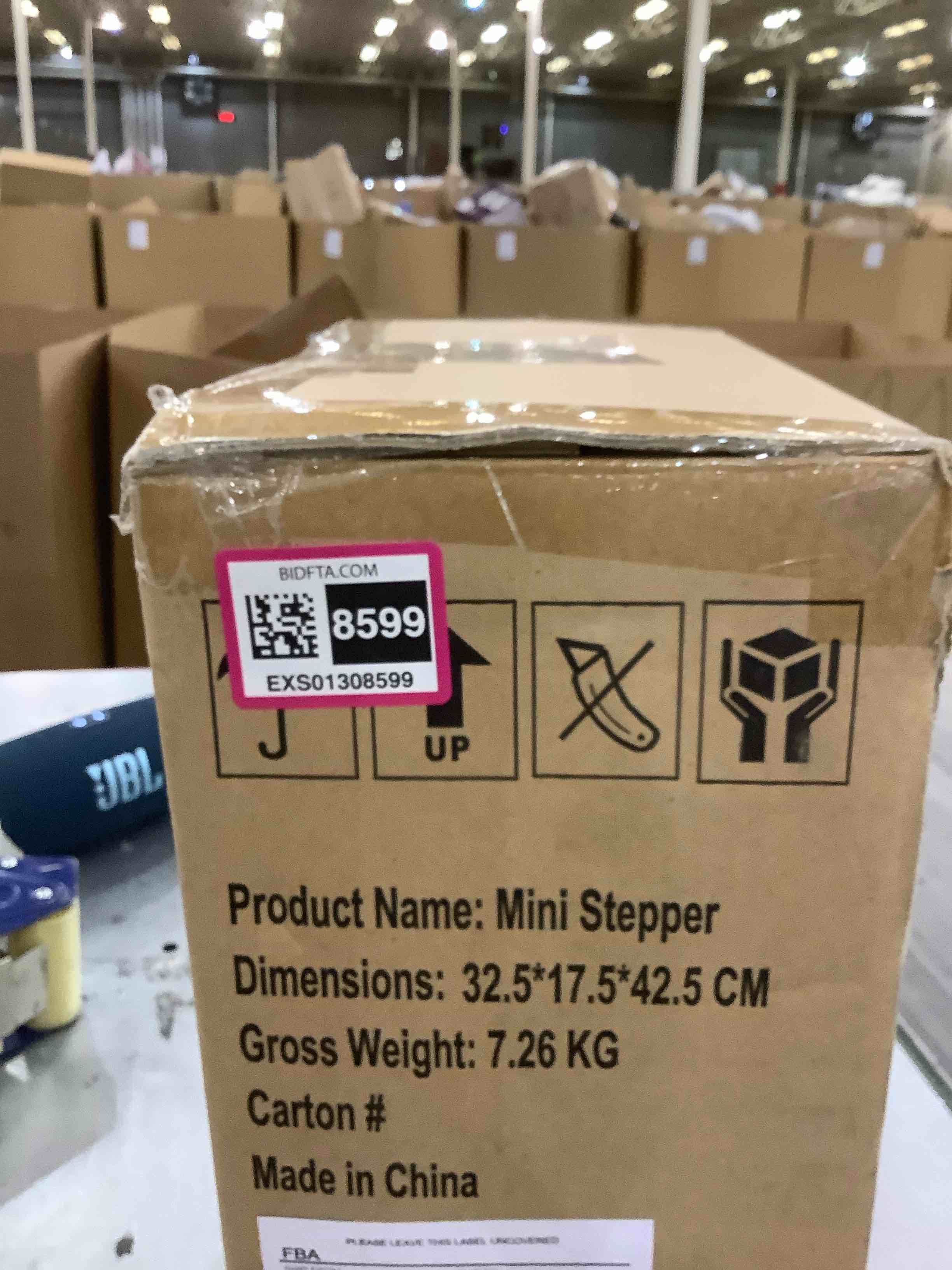 https://s3.amazonaws.com/lotting-images-prod/BargainHunt/EXS01308599_1710859756504.jpeg