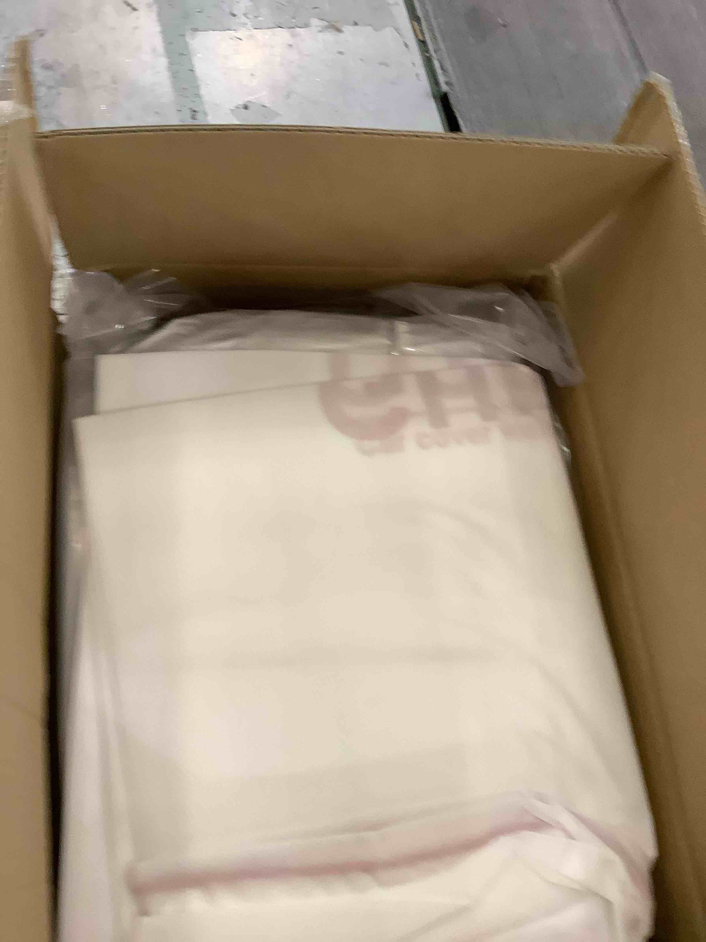 https://s3.amazonaws.com/lotting-images-prod/BargainHunt/EXS01308603_1710860185566.jpeg