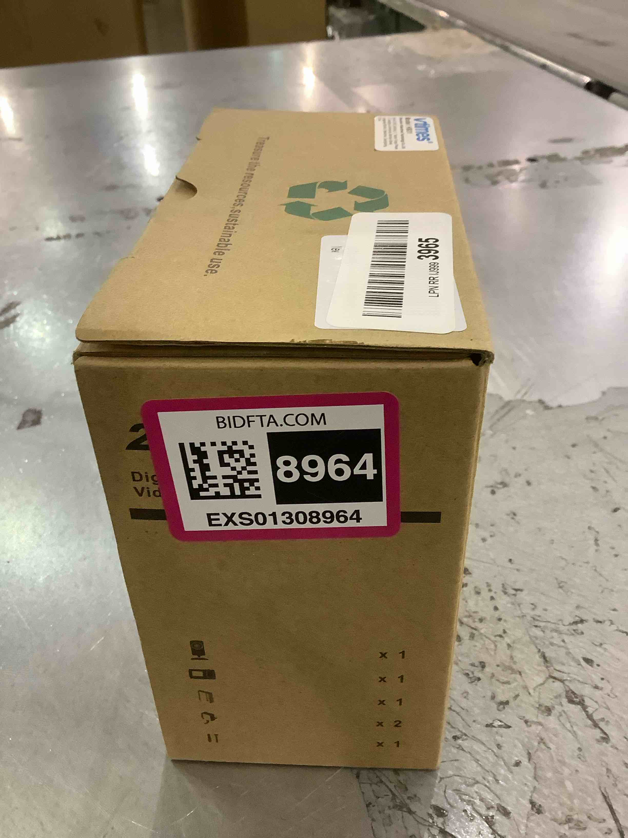 https://s3.amazonaws.com/lotting-images-prod/BargainHunt/EXS01308964_1711025384522.jpeg