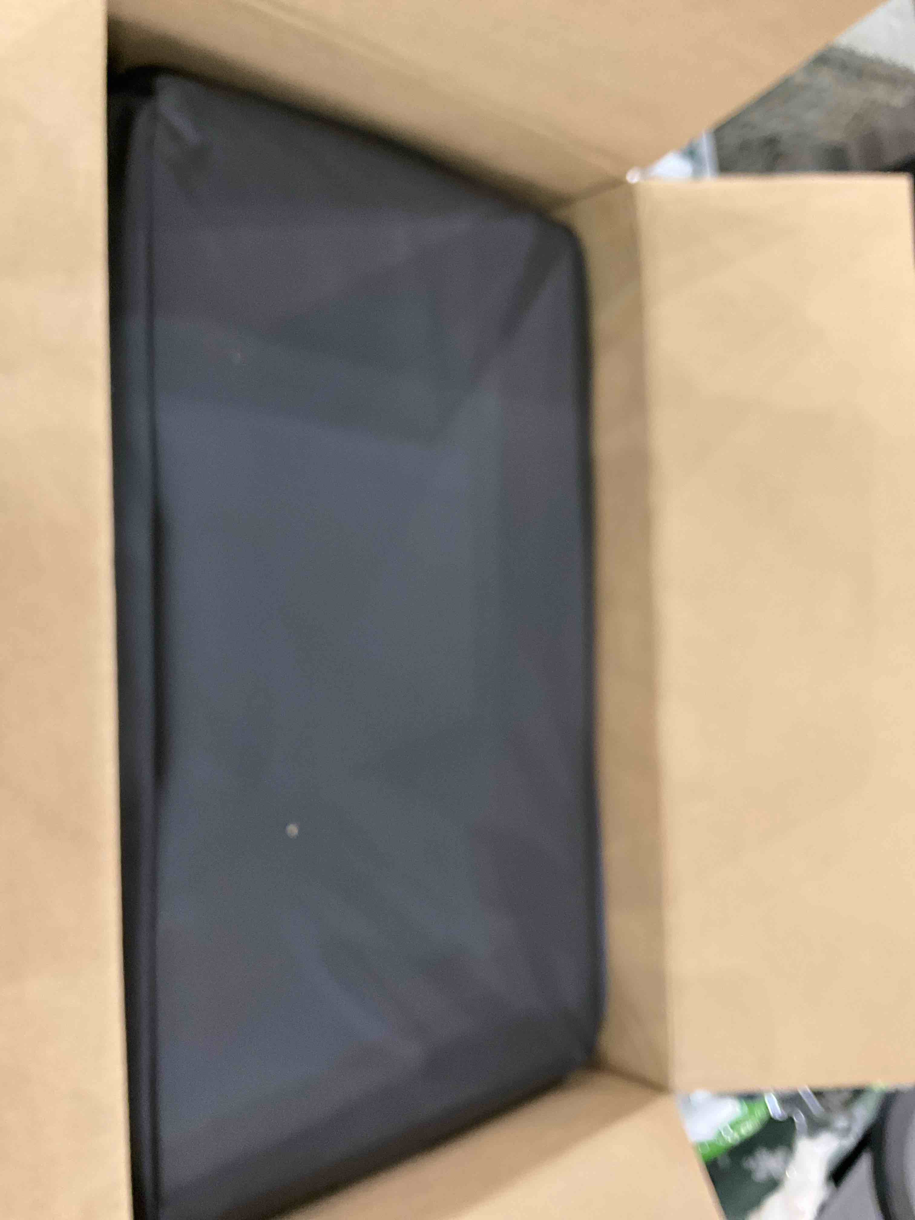 https://s3.amazonaws.com/lotting-images-prod/BargainHunt/EXS01309566_1710762549224.jpeg