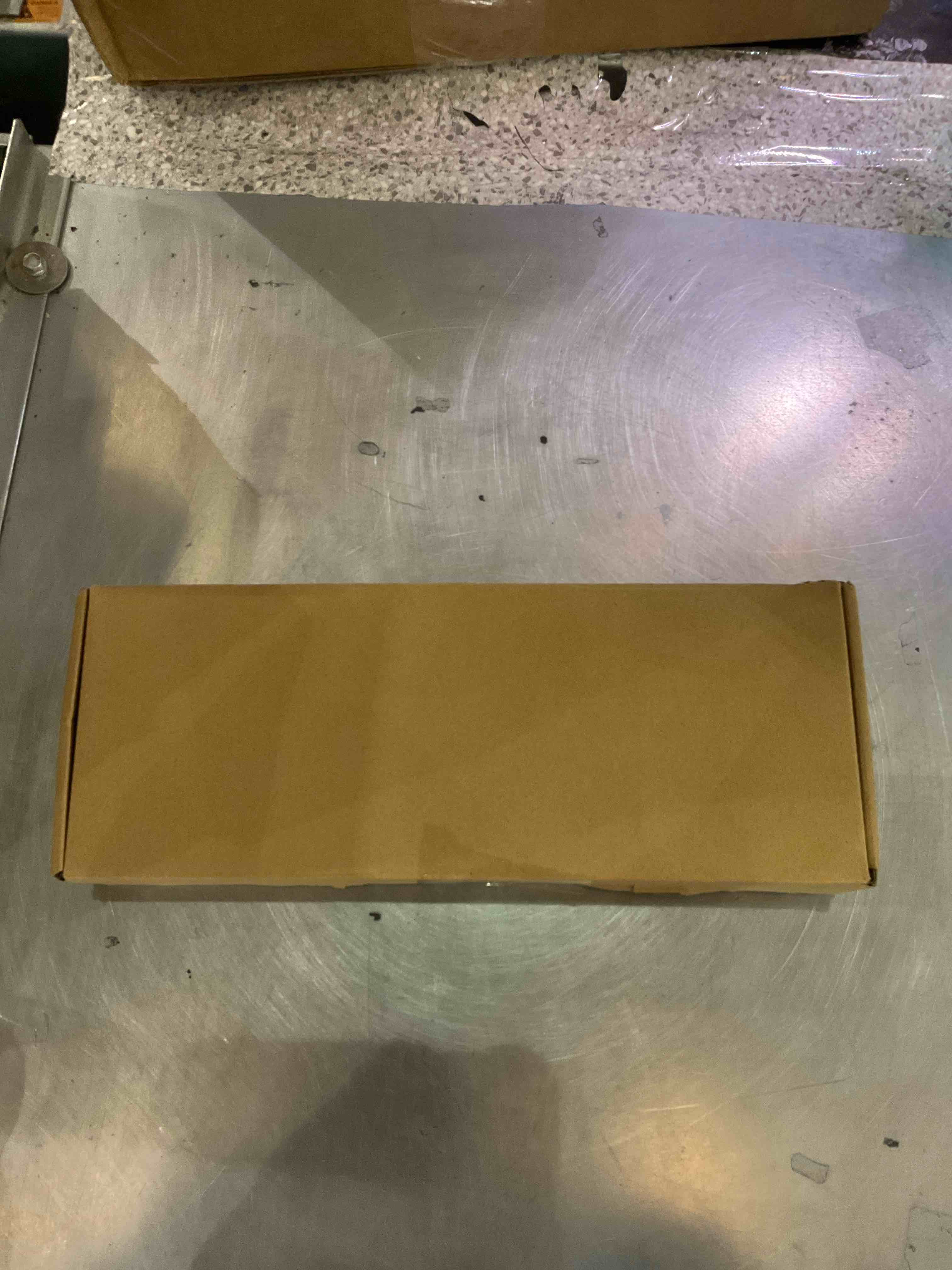 https://s3.amazonaws.com/lotting-images-prod/BargainHunt/EXS01309823_1710857275582.jpeg