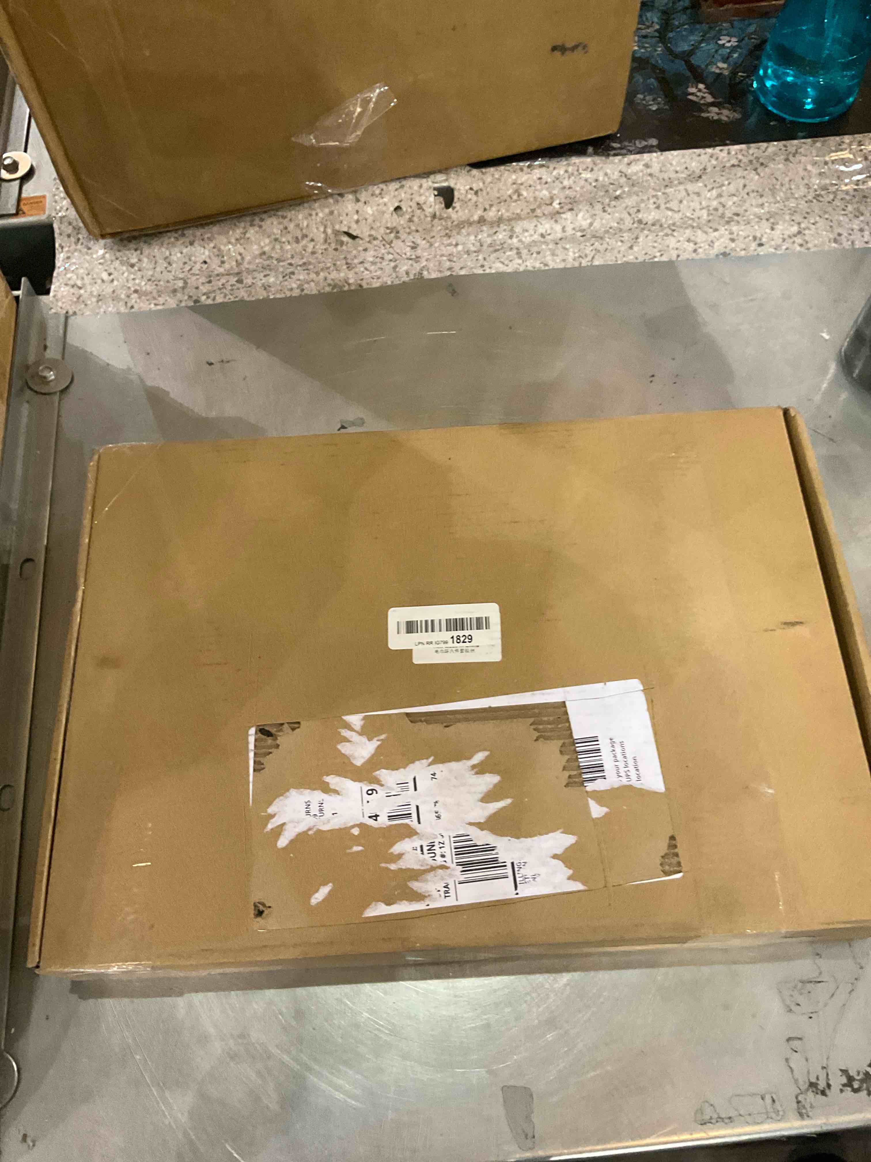 https://s3.amazonaws.com/lotting-images-prod/BargainHunt/EXS01309908_1710945193507.jpeg