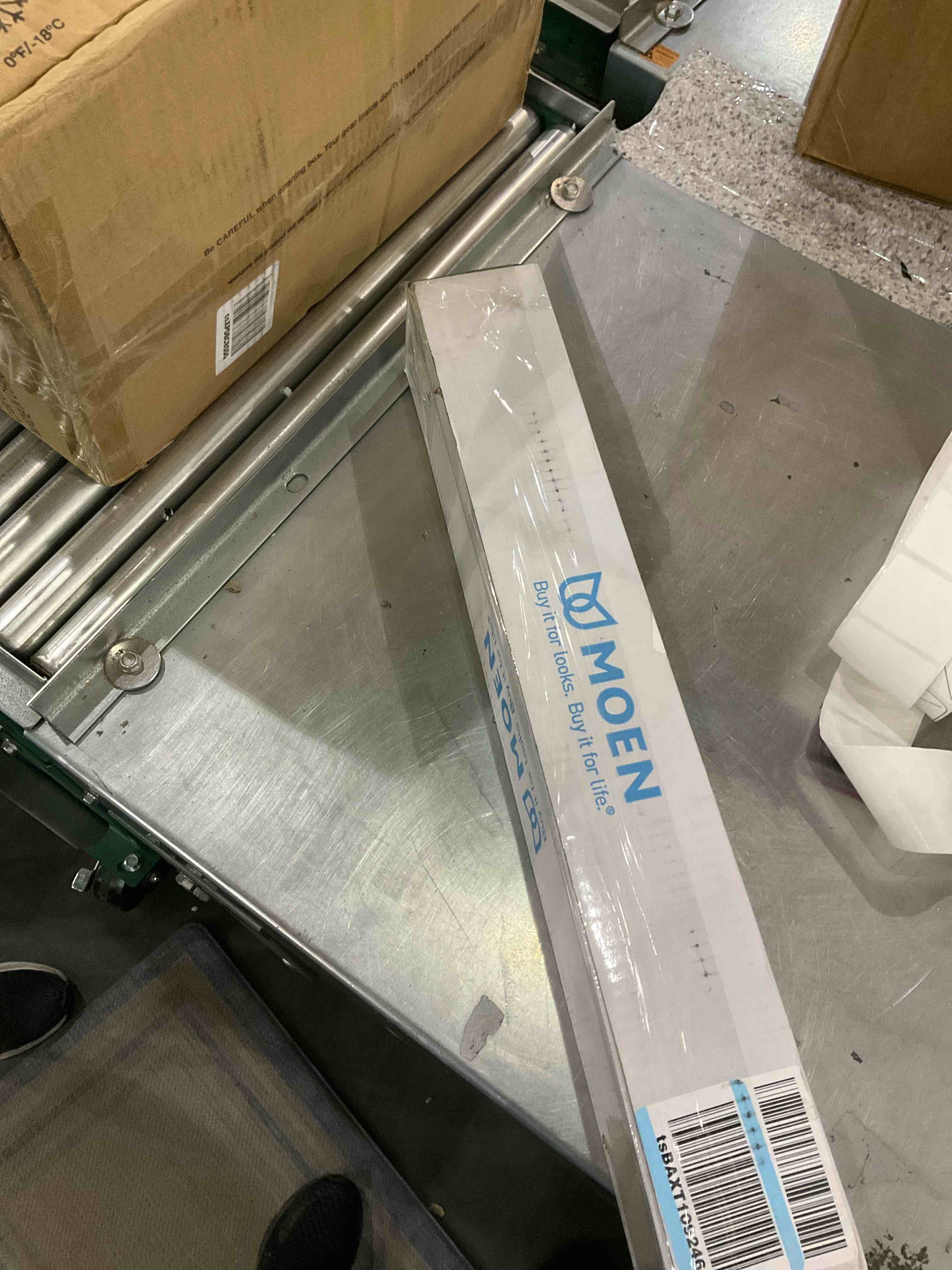 https://s3.amazonaws.com/lotting-images-prod/BargainHunt/EXS01309998_1711021616796.jpeg