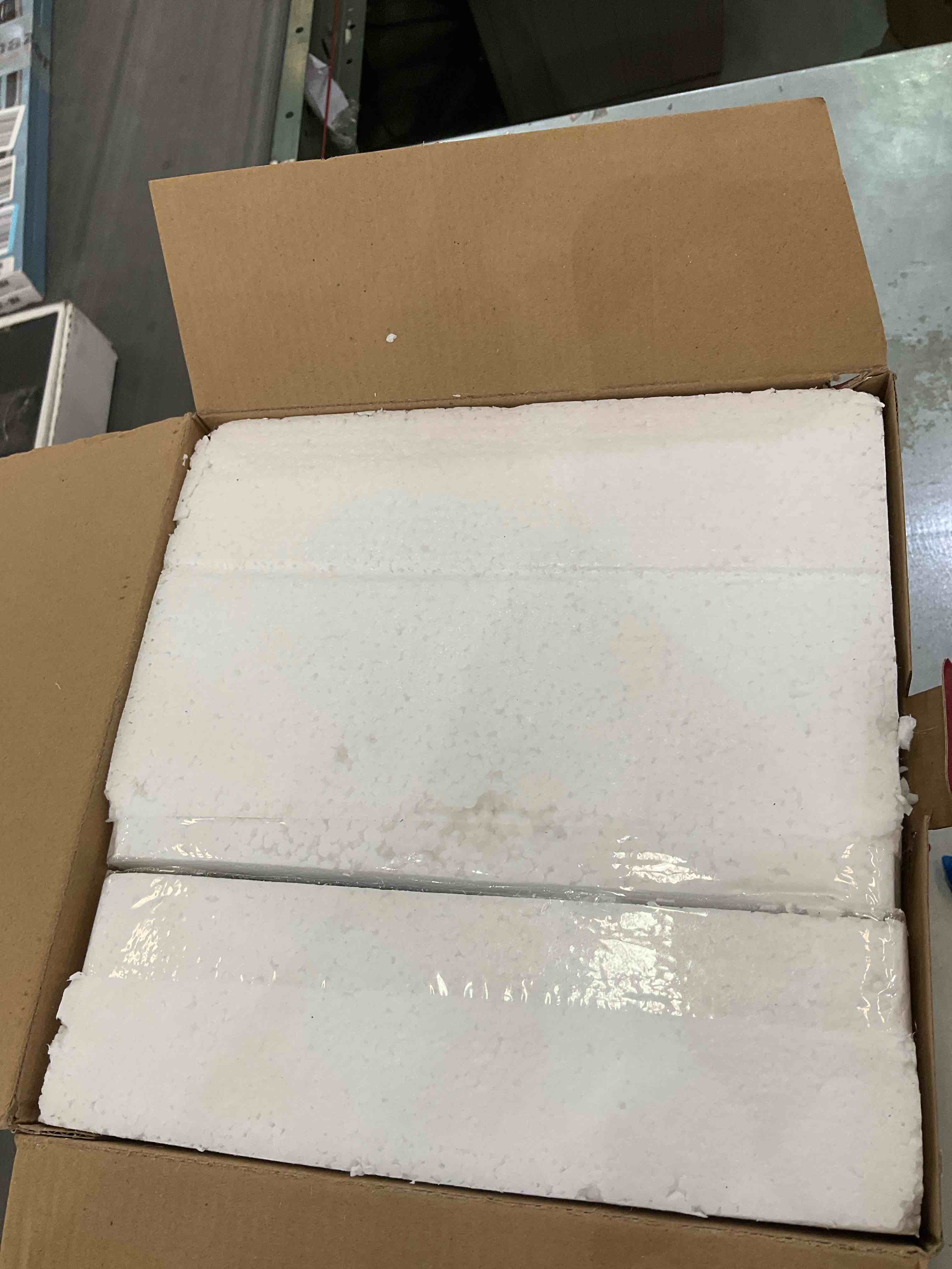https://s3.amazonaws.com/lotting-images-prod/BargainHunt/EXS01310089_1710350806708.jpeg