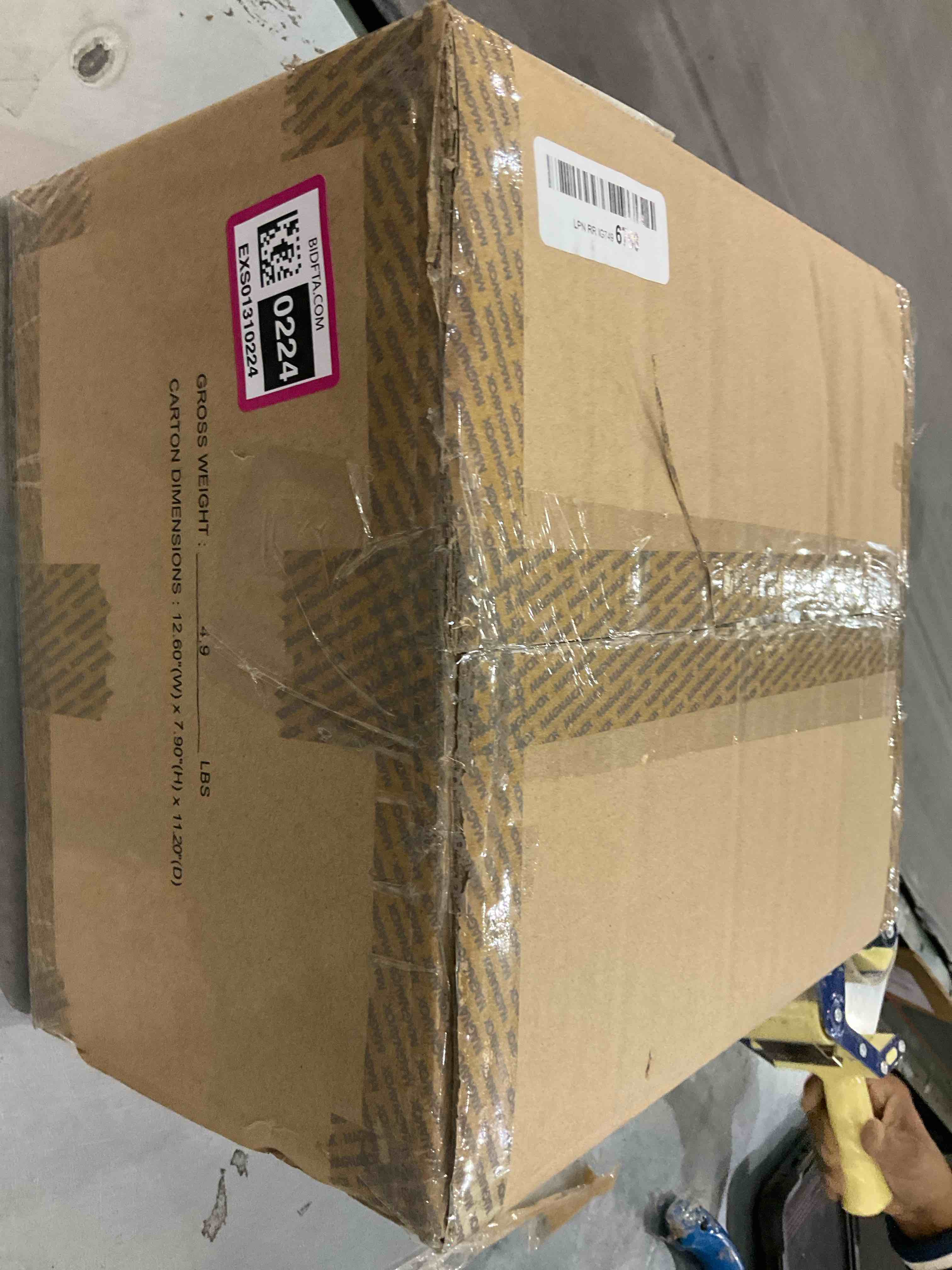https://s3.amazonaws.com/lotting-images-prod/BargainHunt/EXS01310224_1710436970790.jpeg