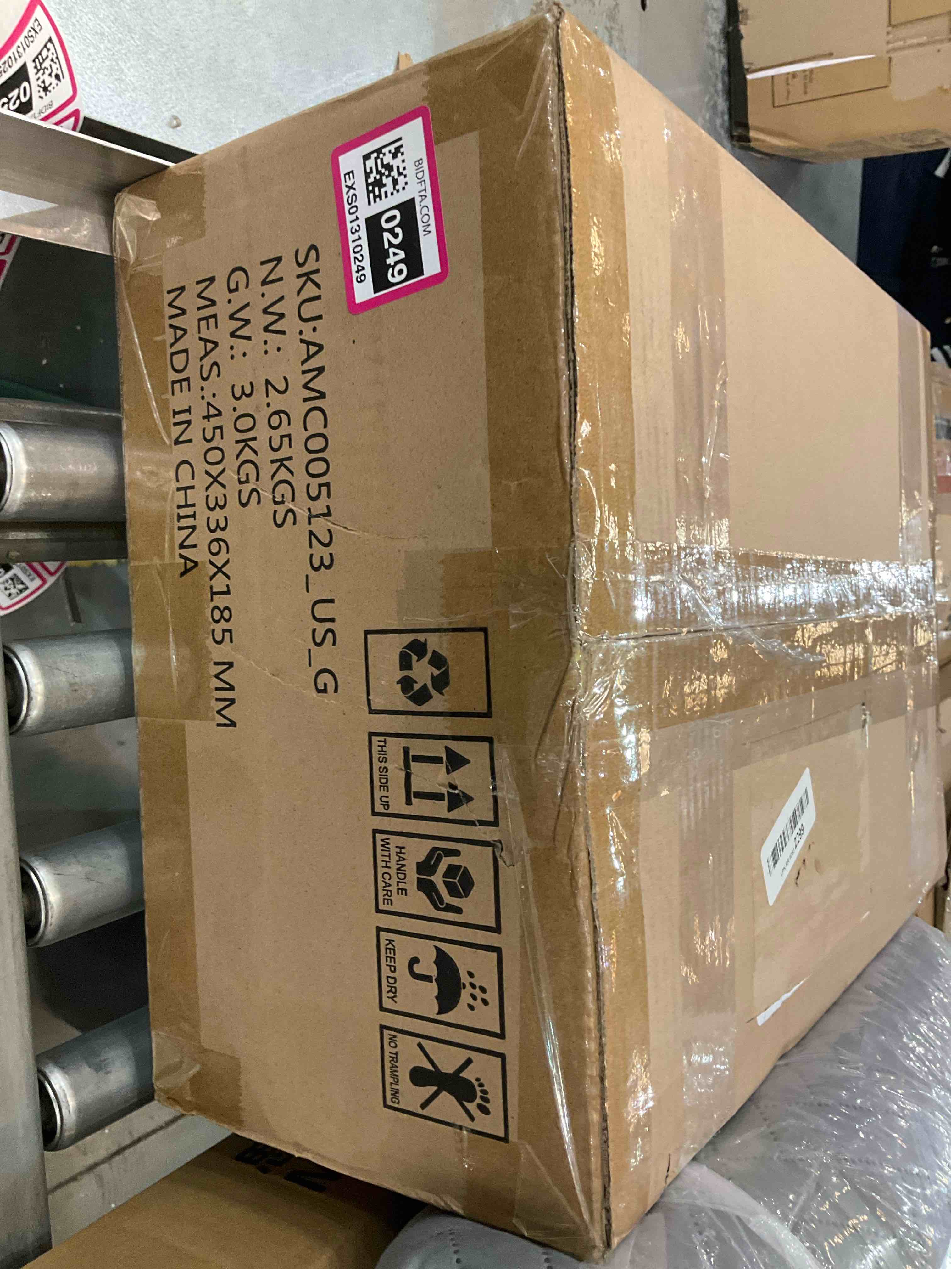 https://s3.amazonaws.com/lotting-images-prod/BargainHunt/EXS01310249_1710441698566.jpeg