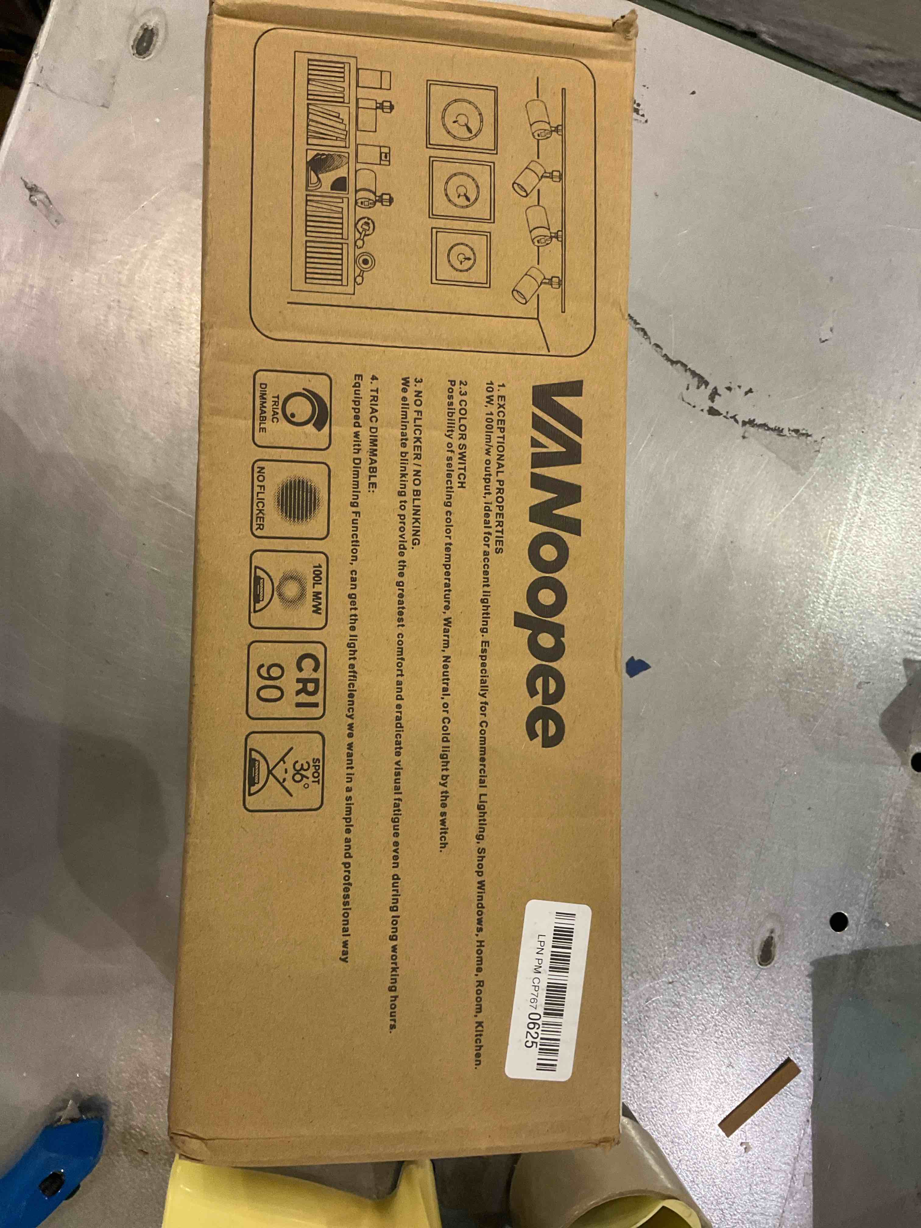 https://s3.amazonaws.com/lotting-images-prod/BargainHunt/EXS01310361_1710515024462.jpeg