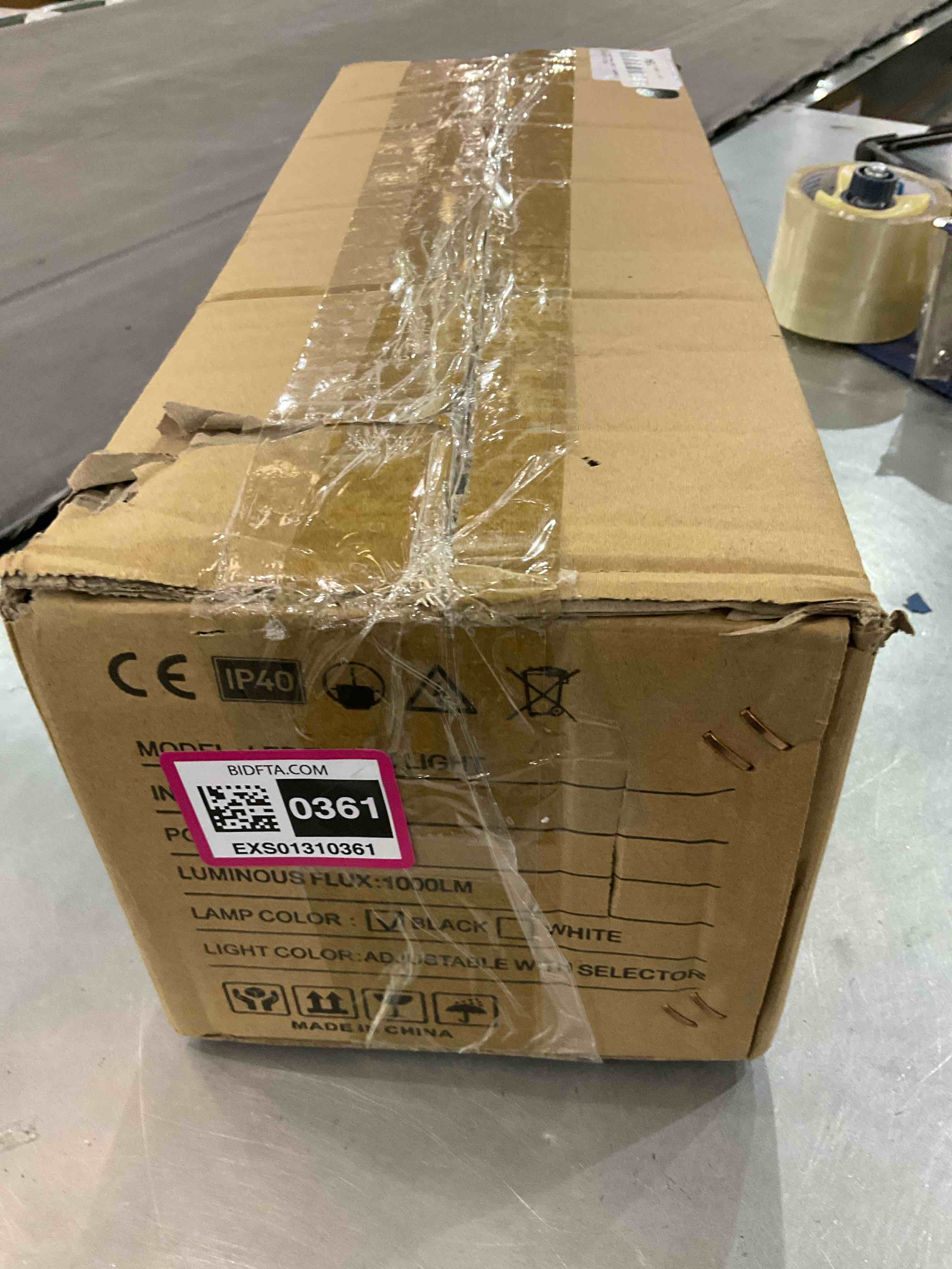 https://s3.amazonaws.com/lotting-images-prod/BargainHunt/EXS01310361_1710515037844.jpeg