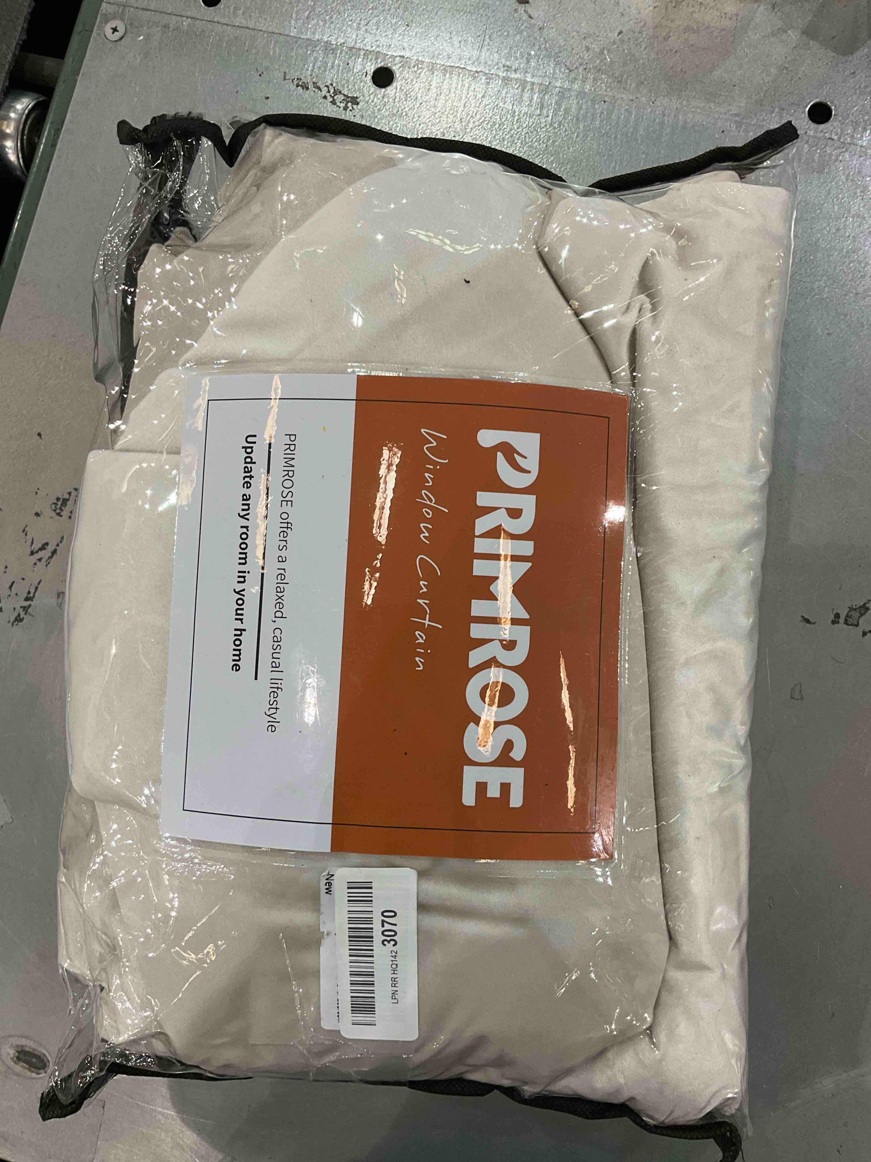 https://s3.amazonaws.com/lotting-images-prod/BargainHunt/EXS01310371_1710515770404.jpeg