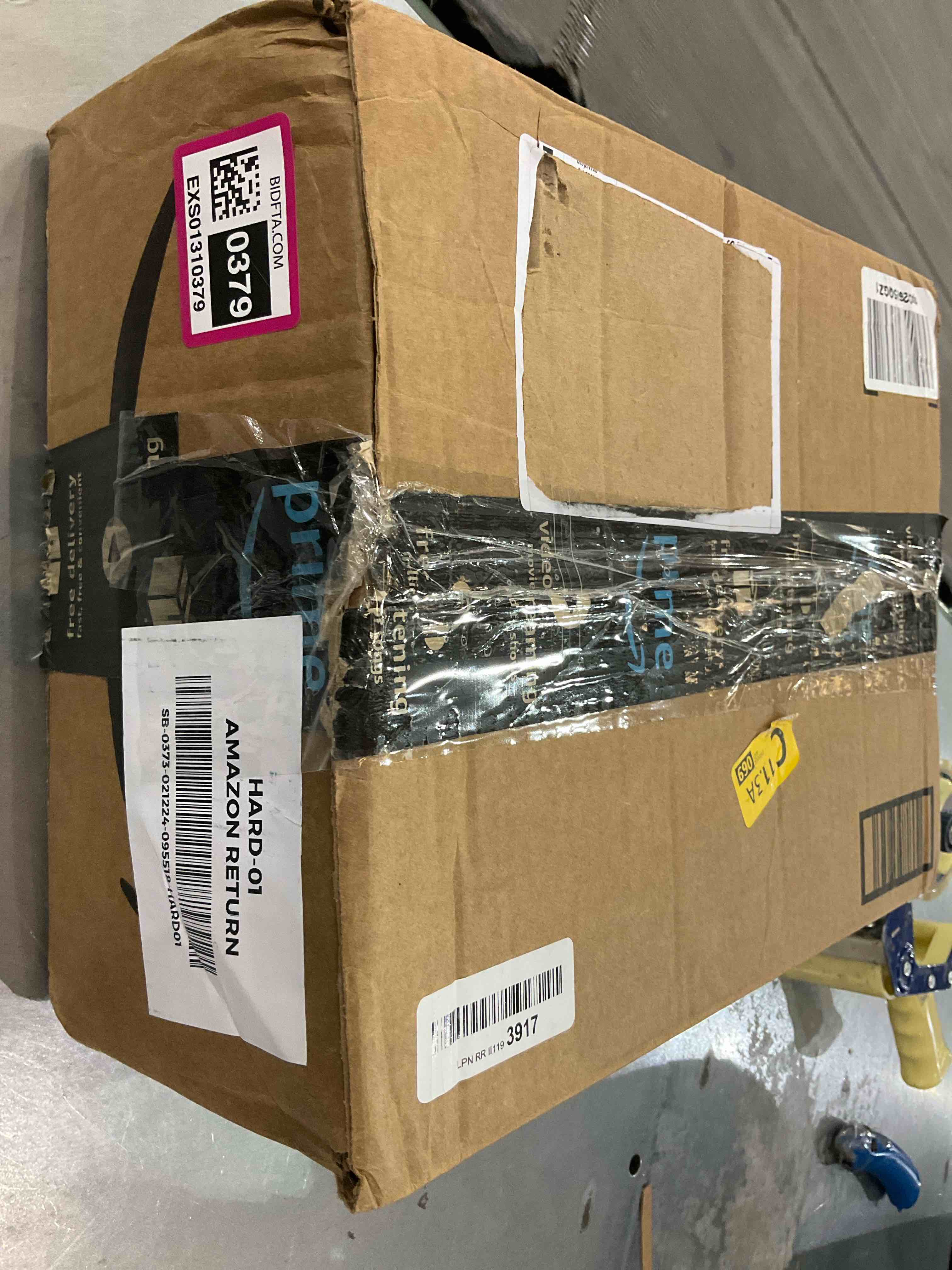 https://s3.amazonaws.com/lotting-images-prod/BargainHunt/EXS01310379_1710516859323.jpeg