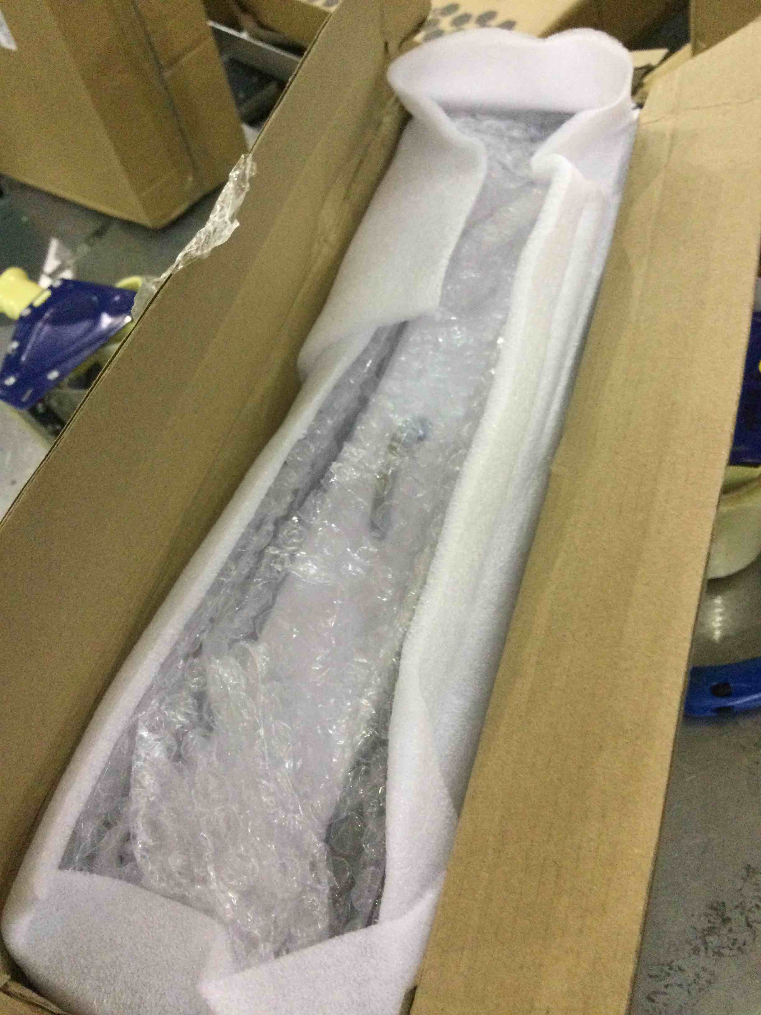 https://s3.amazonaws.com/lotting-images-prod/BargainHunt/EXS01310545_1710428102560.jpeg