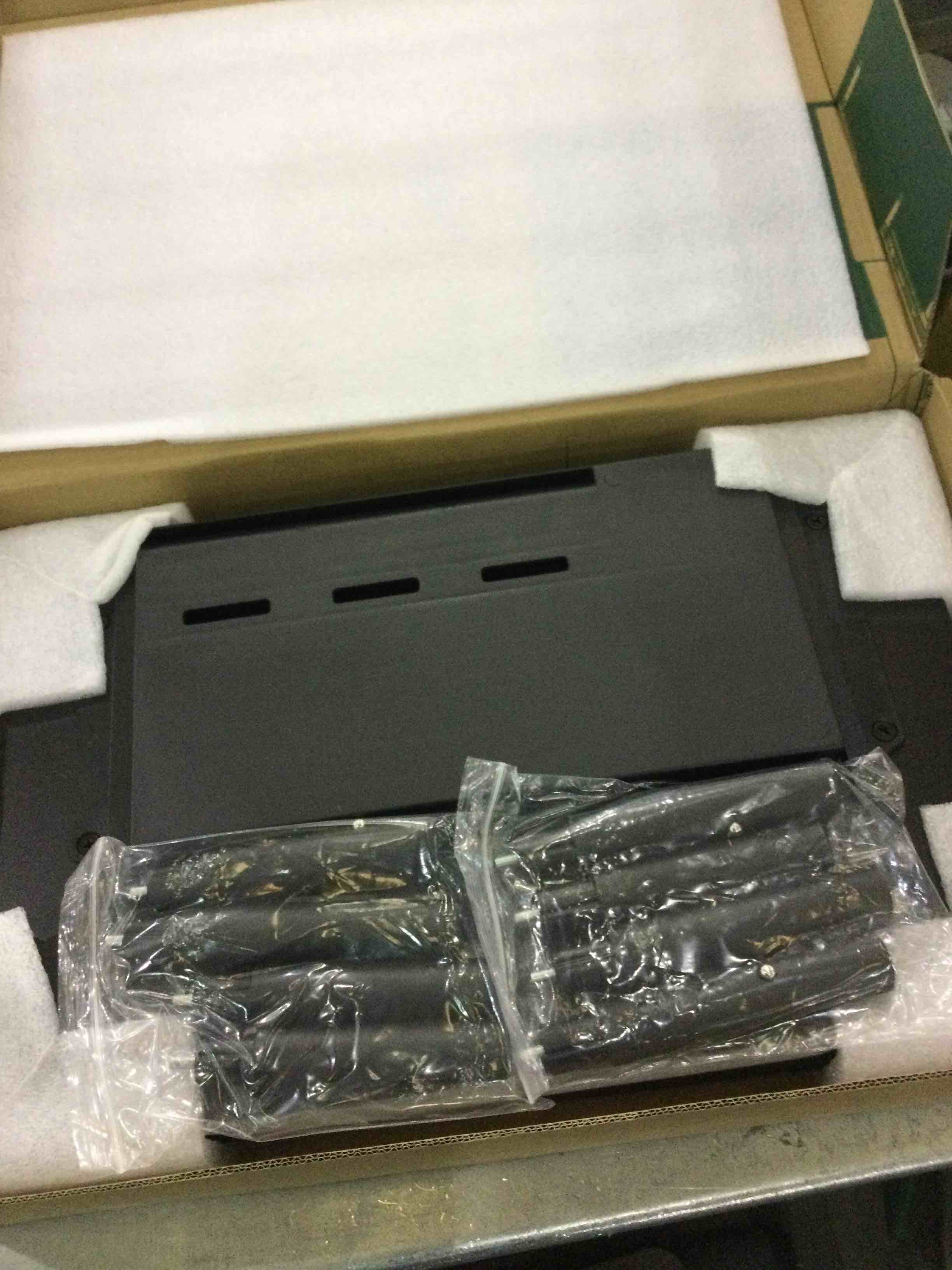 https://s3.amazonaws.com/lotting-images-prod/BargainHunt/EXS01310835_1710515771500.jpeg
