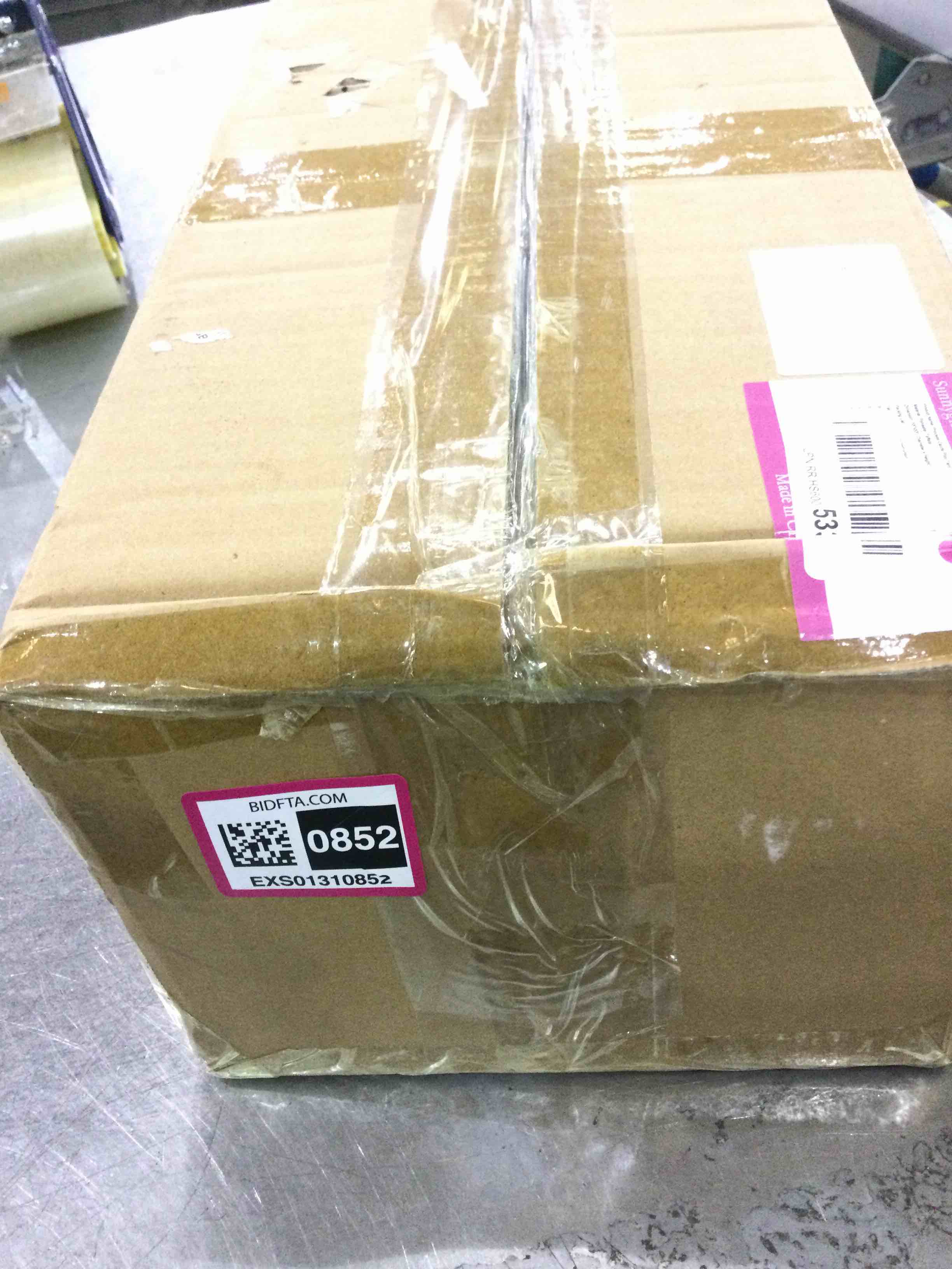 https://s3.amazonaws.com/lotting-images-prod/BargainHunt/EXS01310852_1710516921408.jpeg