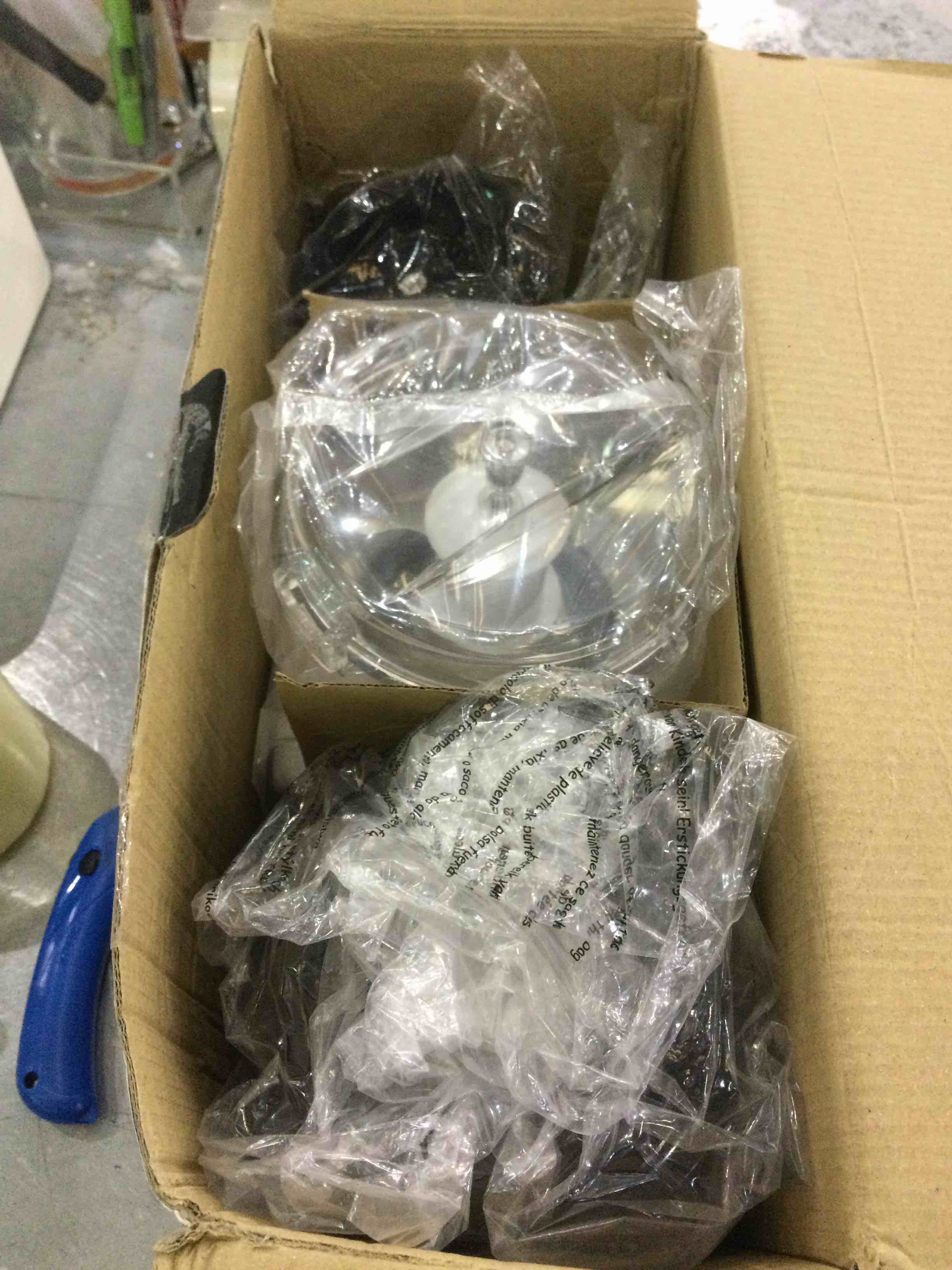https://s3.amazonaws.com/lotting-images-prod/BargainHunt/EXS01310855_1710517080860.jpeg
