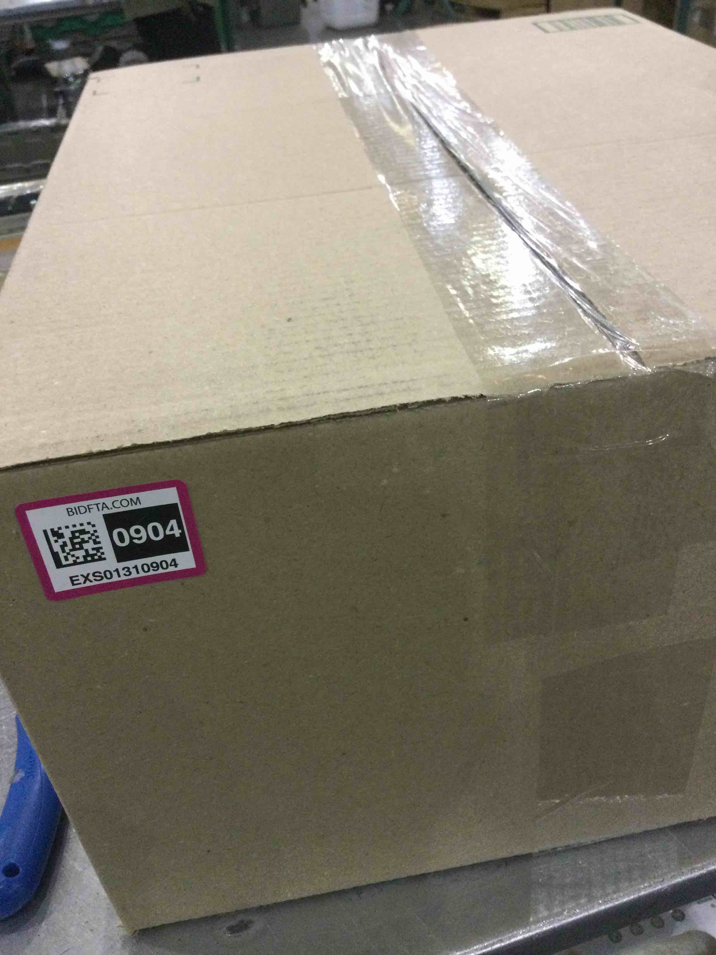 https://s3.amazonaws.com/lotting-images-prod/BargainHunt/EXS01310904_1710523979843.jpeg
