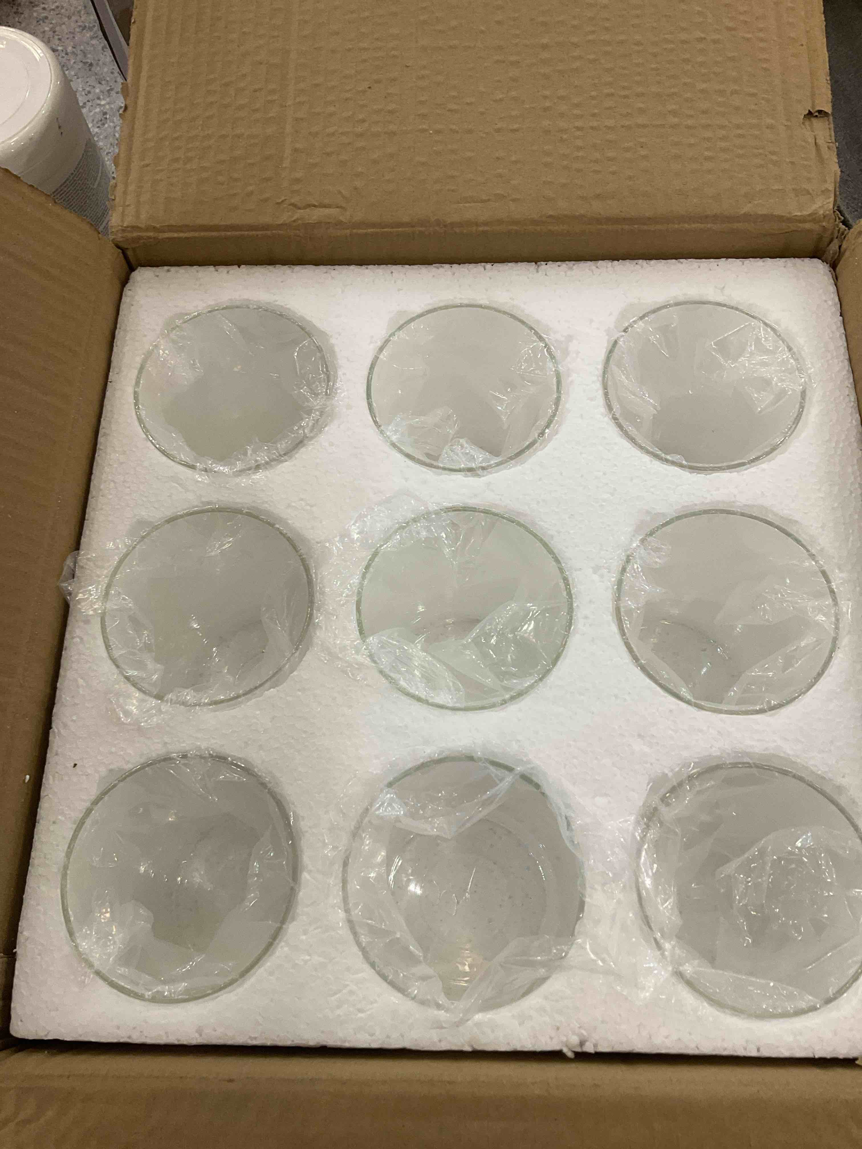 https://s3.amazonaws.com/lotting-images-prod/BargainHunt/EXS01311193_1711043544177.jpeg