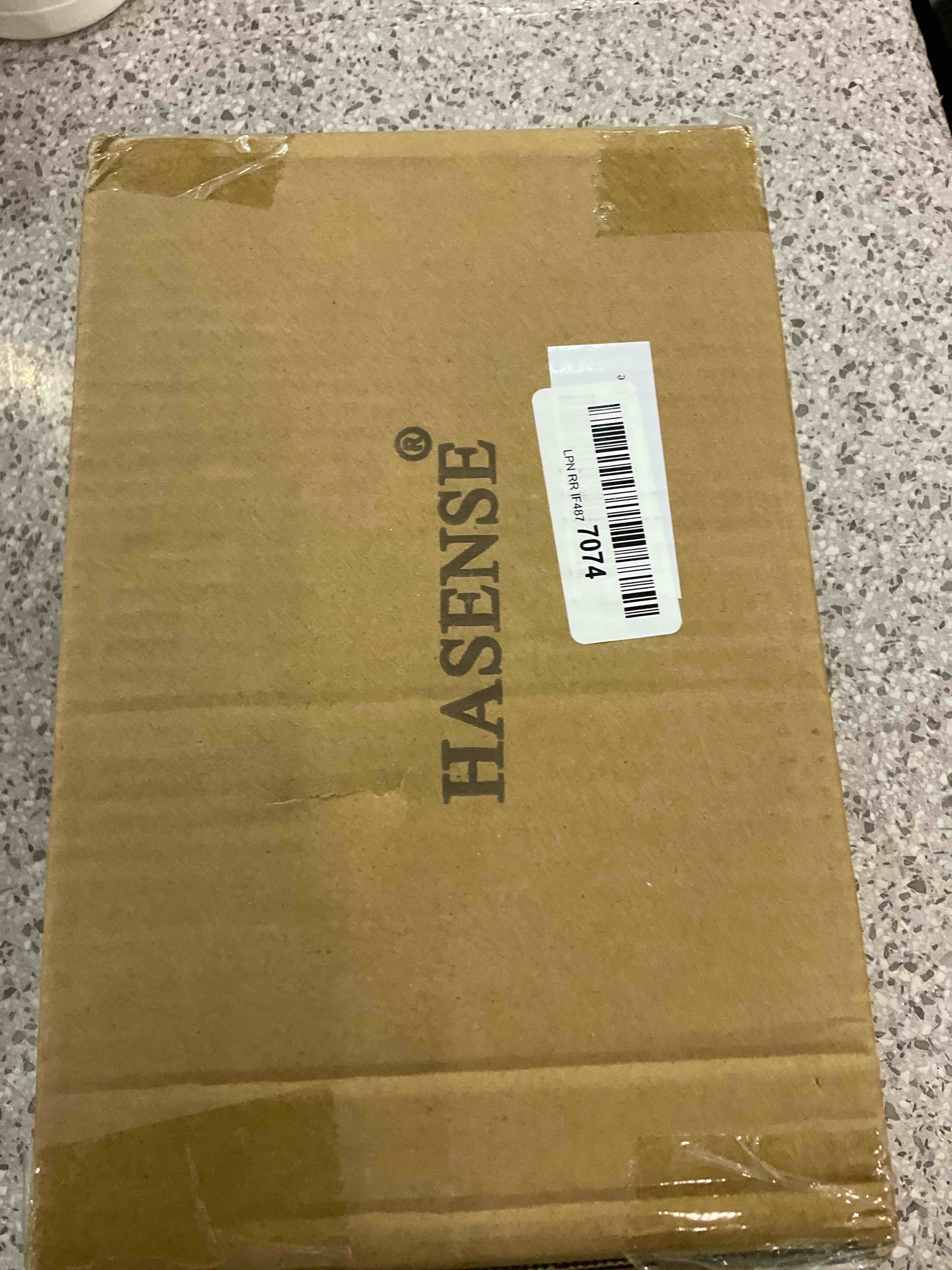 https://s3.amazonaws.com/lotting-images-prod/BargainHunt/EXS01311242_1711110725171.jpeg