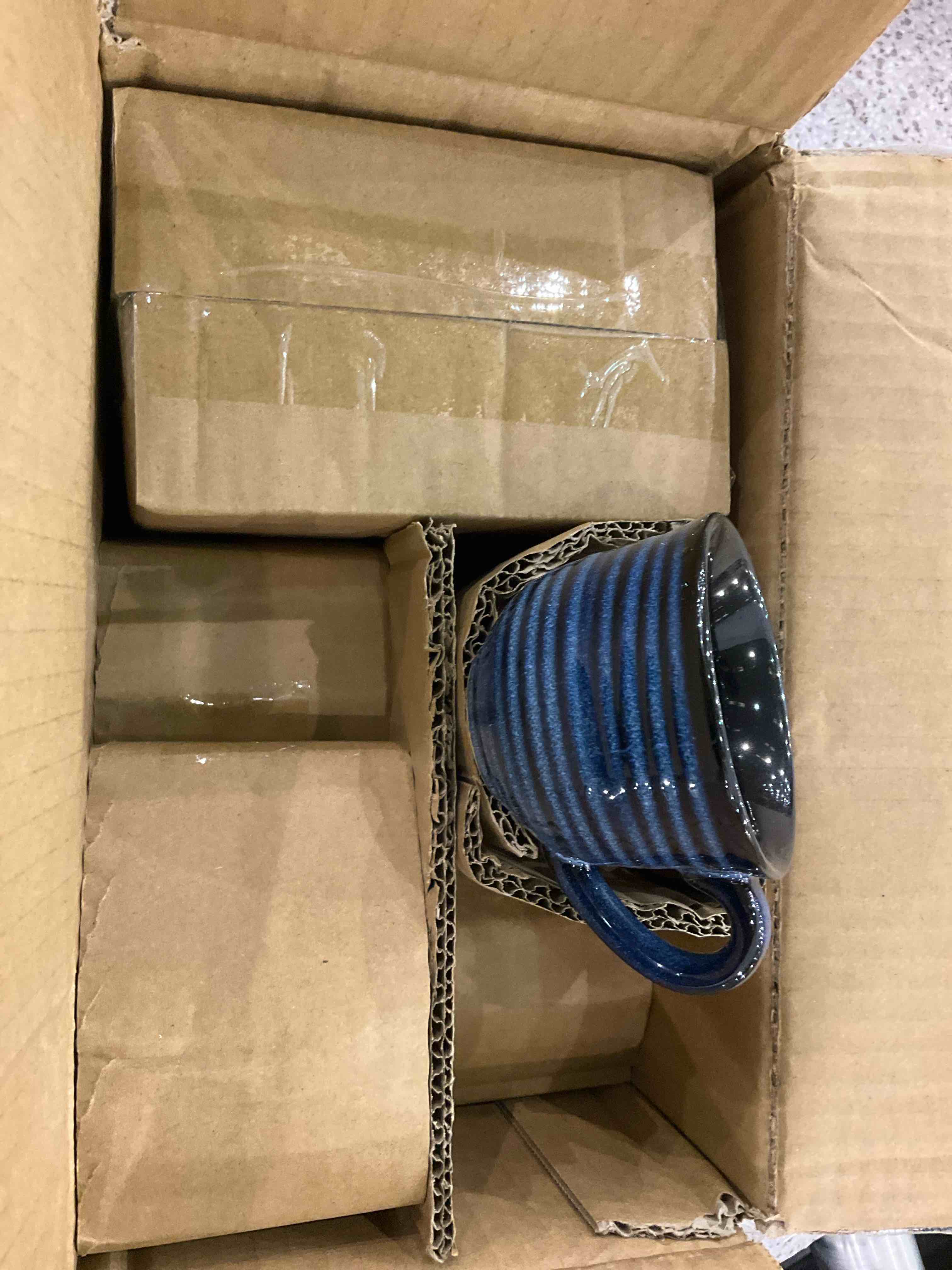 https://s3.amazonaws.com/lotting-images-prod/BargainHunt/EXS01311242_1711110760281.jpeg