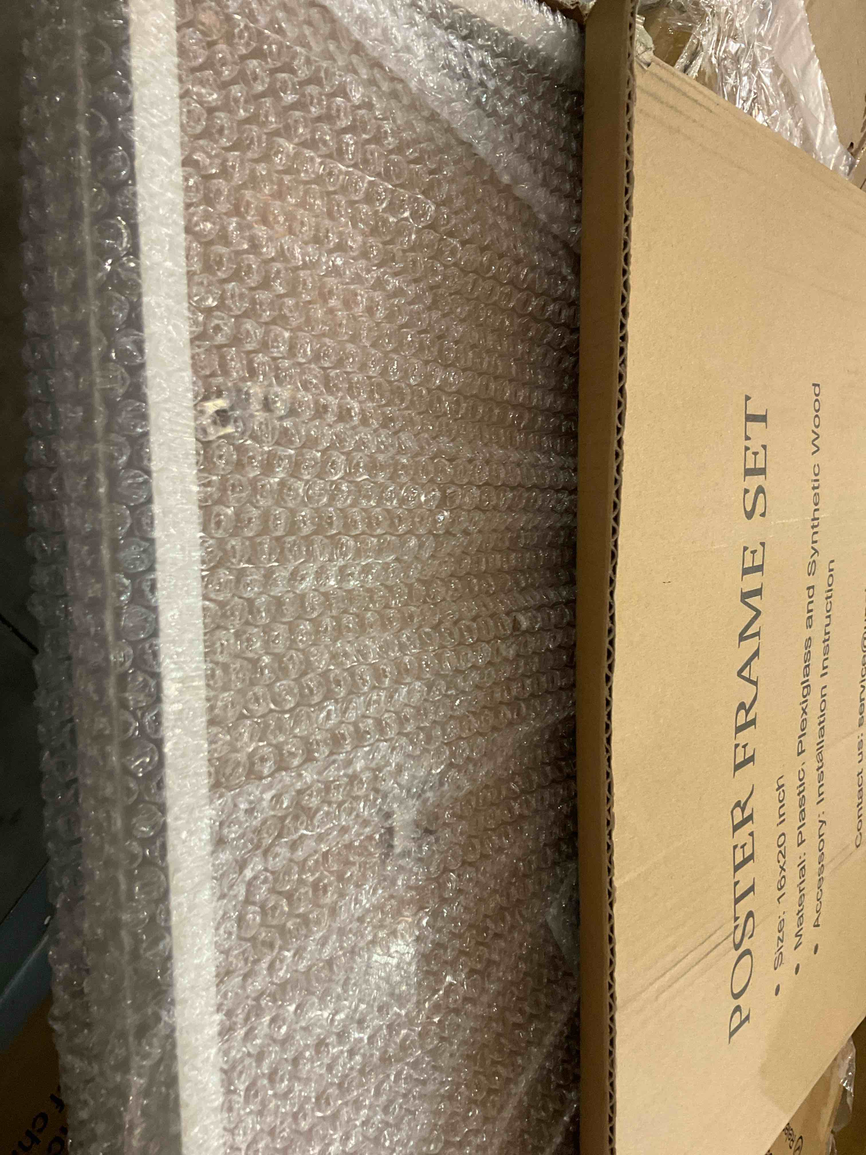https://s3.amazonaws.com/lotting-images-prod/BargainHunt/EXS01311270_1711116353881.jpeg