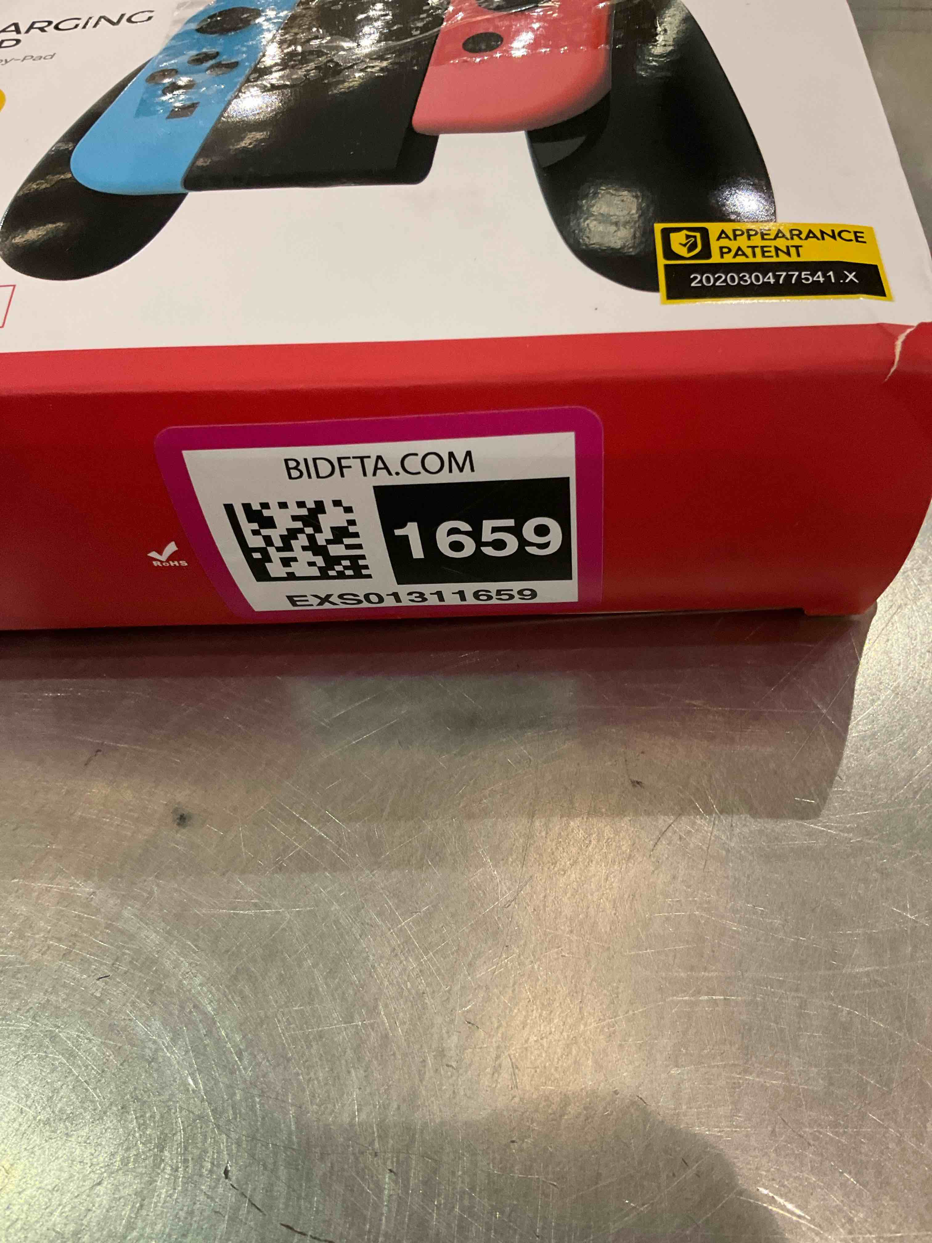https://s3.amazonaws.com/lotting-images-prod/BargainHunt/EXS01311659_1712848177559.jpeg