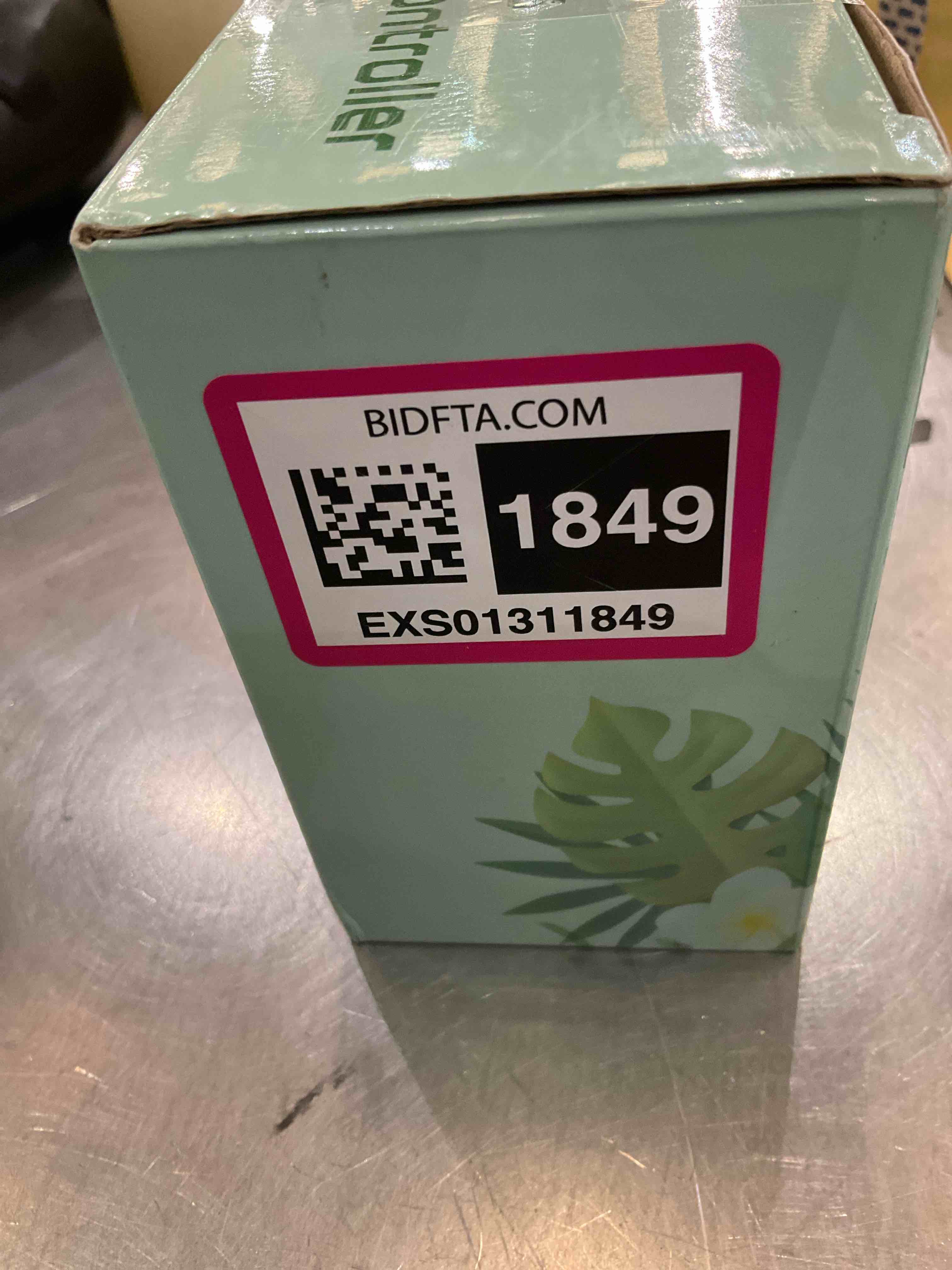 https://s3.amazonaws.com/lotting-images-prod/BargainHunt/EXS01311849_1712930490879.jpeg