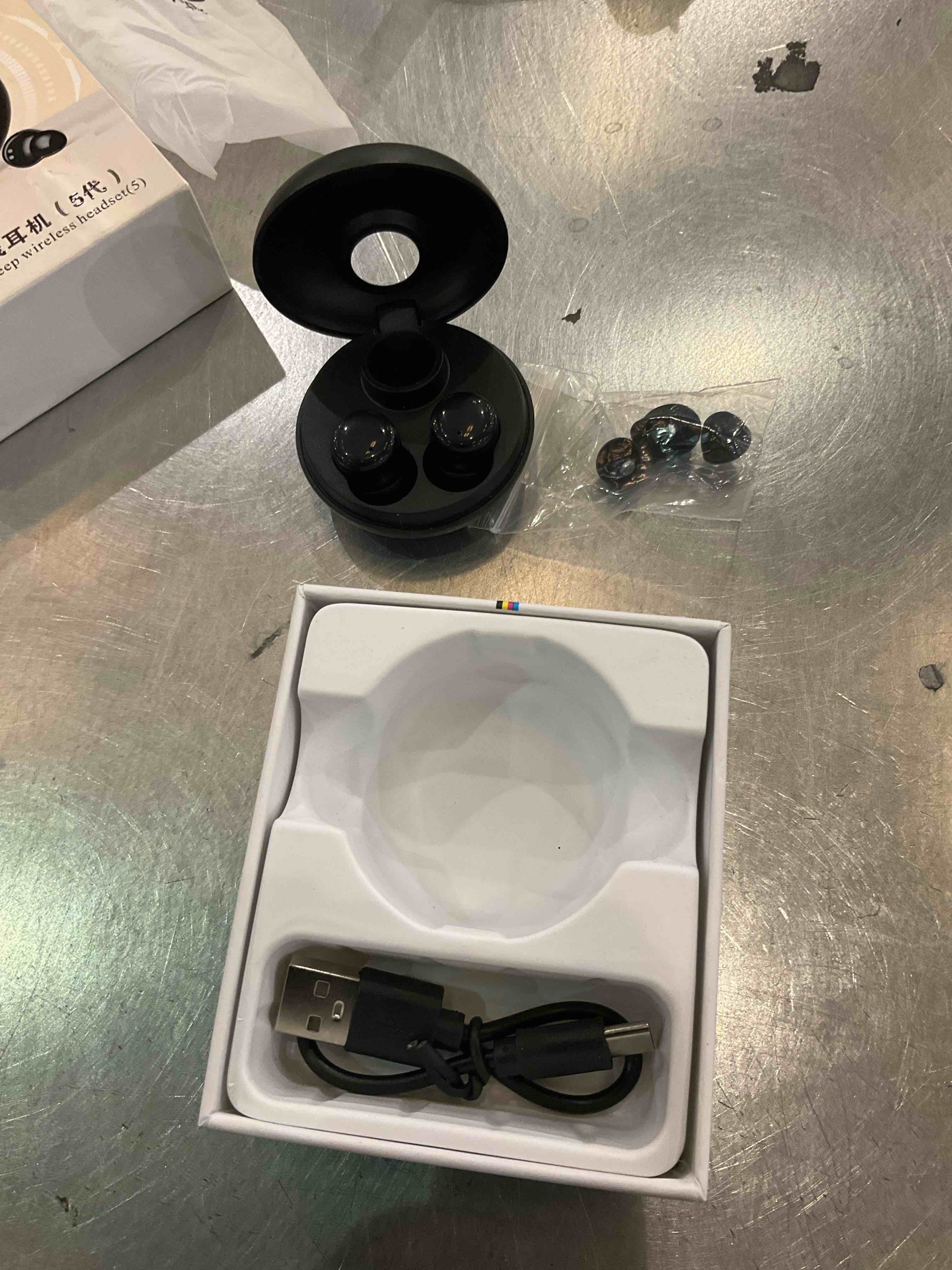 https://s3.amazonaws.com/lotting-images-prod/BargainHunt/EXS01311855_1712930921937.jpeg